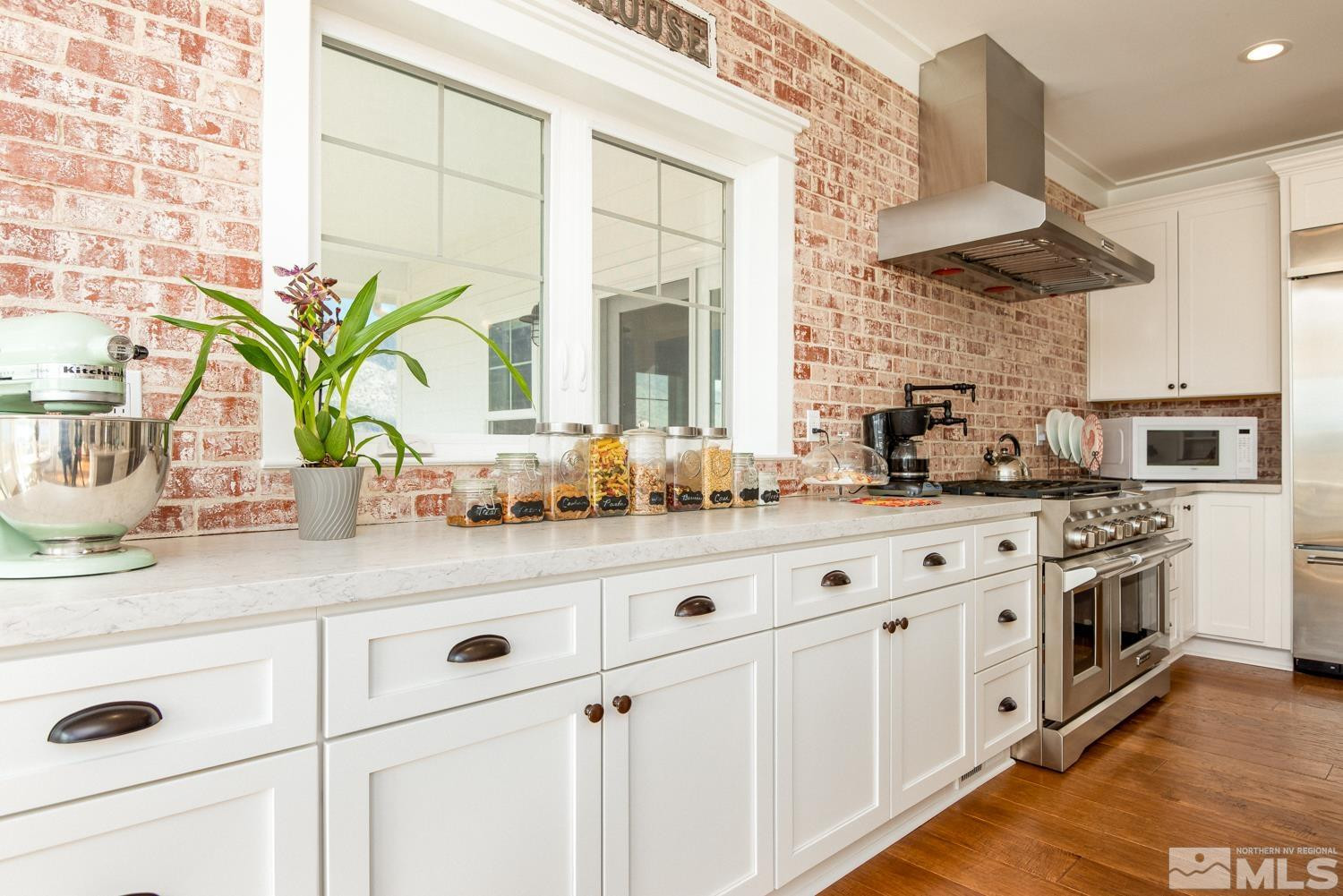 824 Eagle Meadows Lane