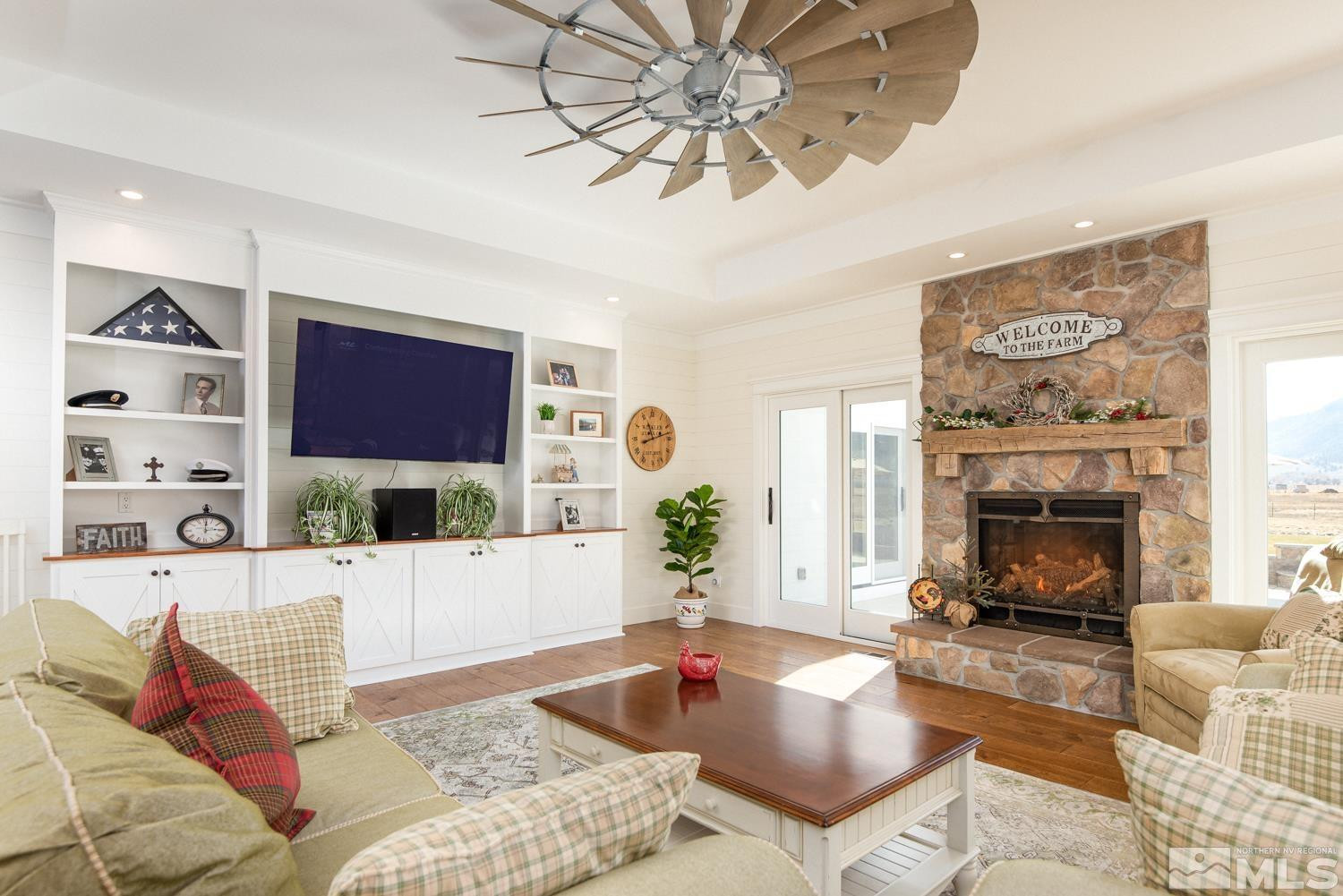 824 Eagle Meadows Lane