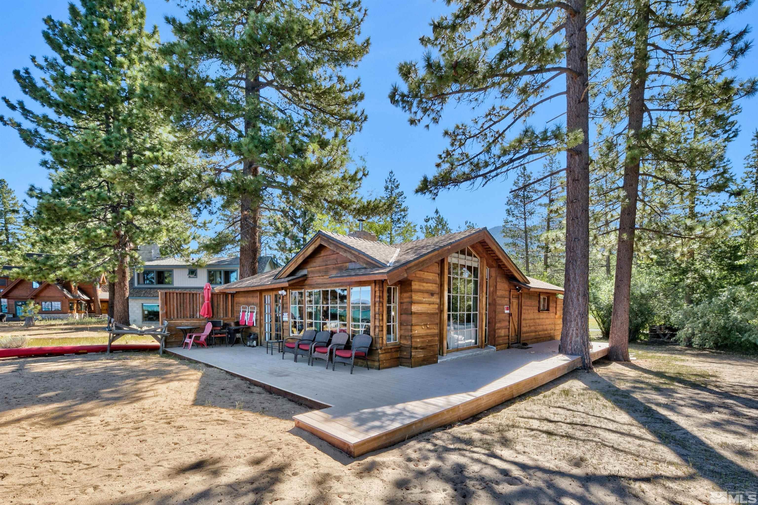 3865 Beach Road