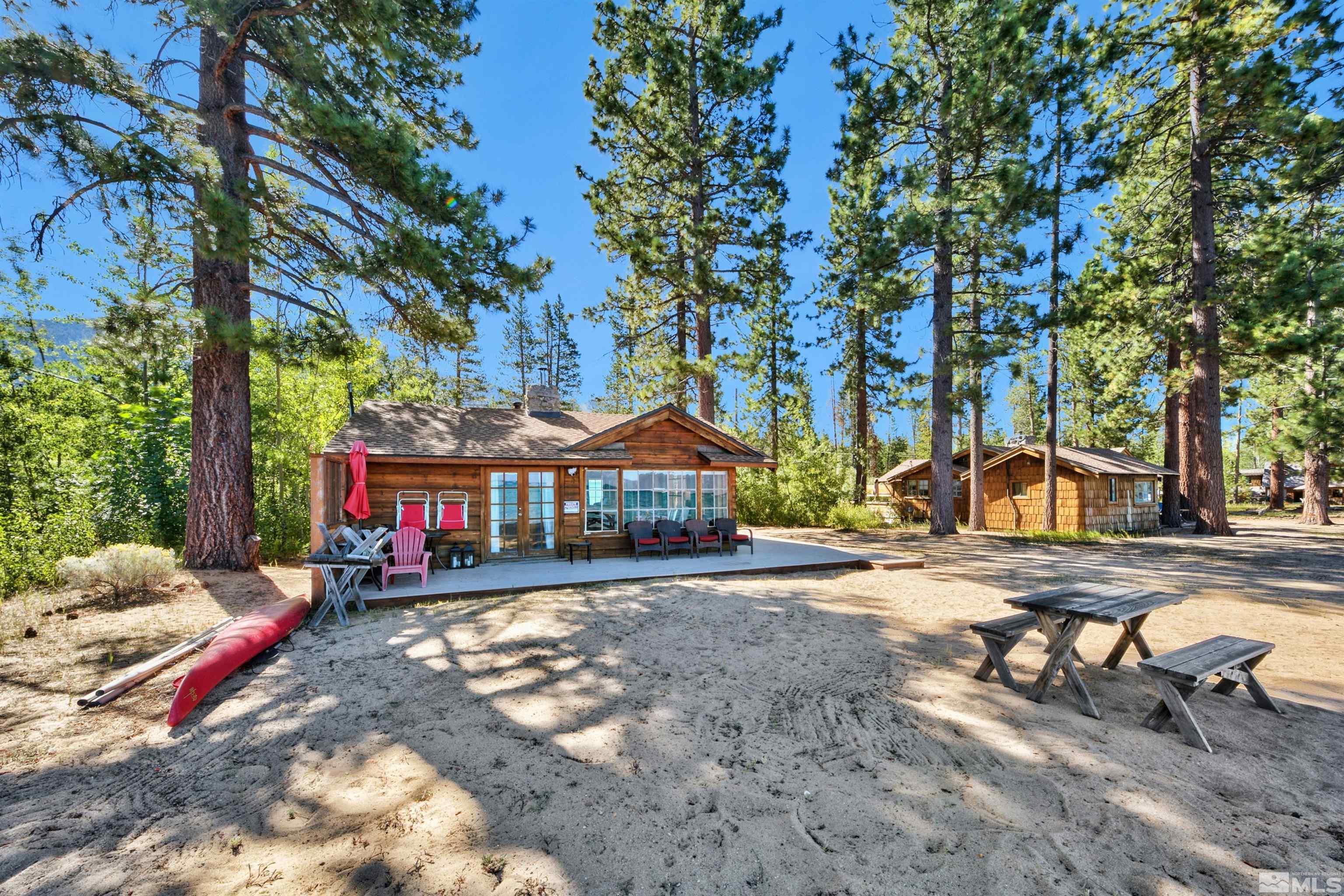 3865 Beach Road