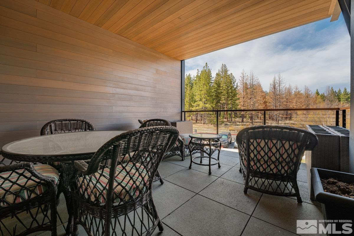 9 Beach Club Unit: 120