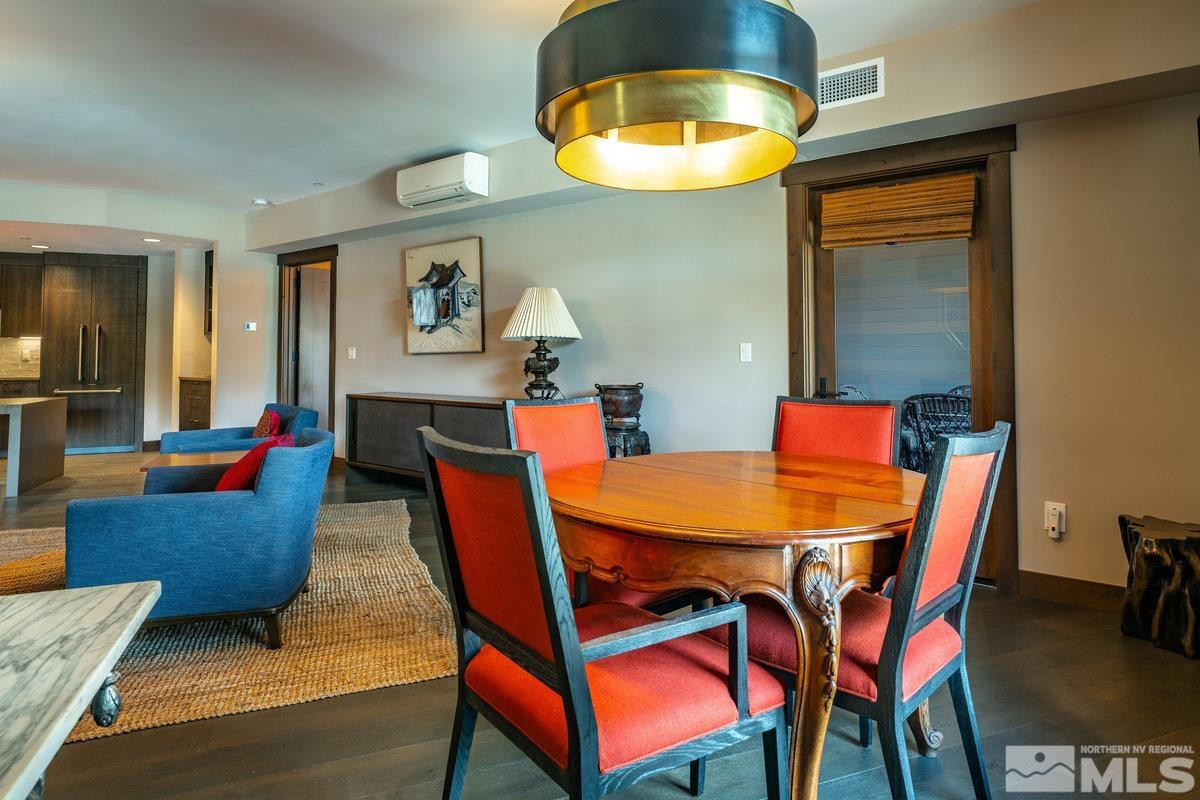 9 Beach Club Unit: 120