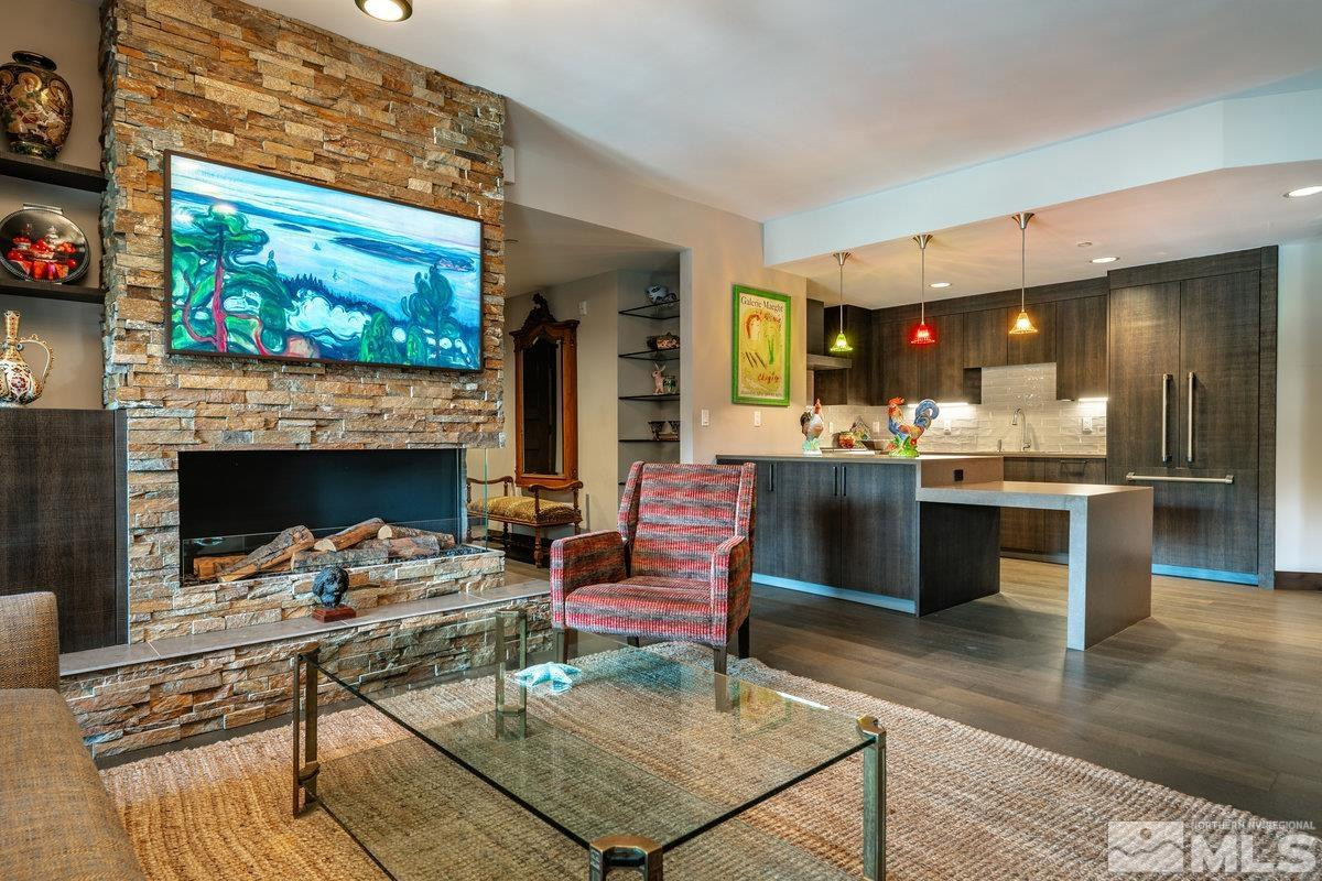 9 Beach Club Unit: 120