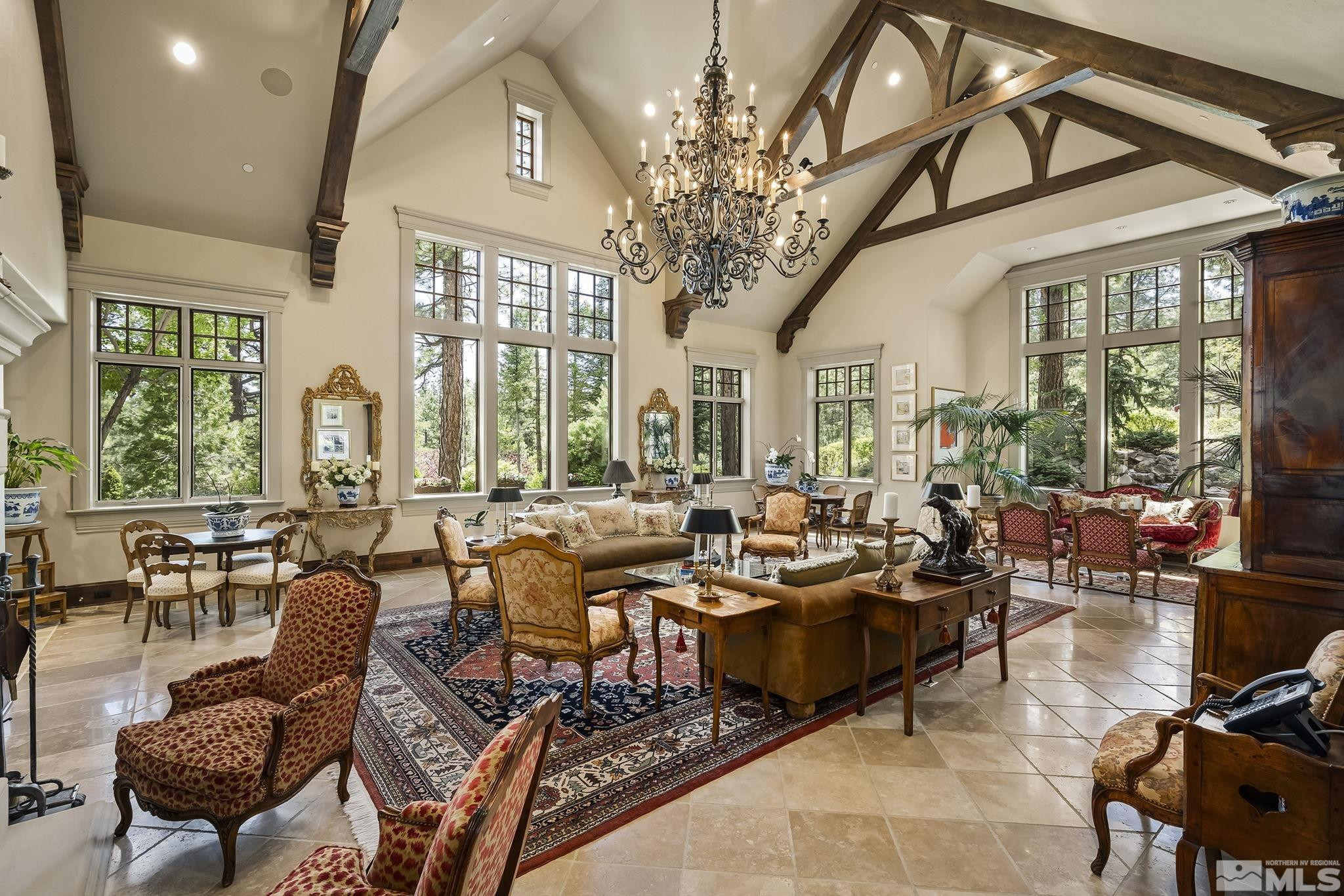 6025 Lake Geneva