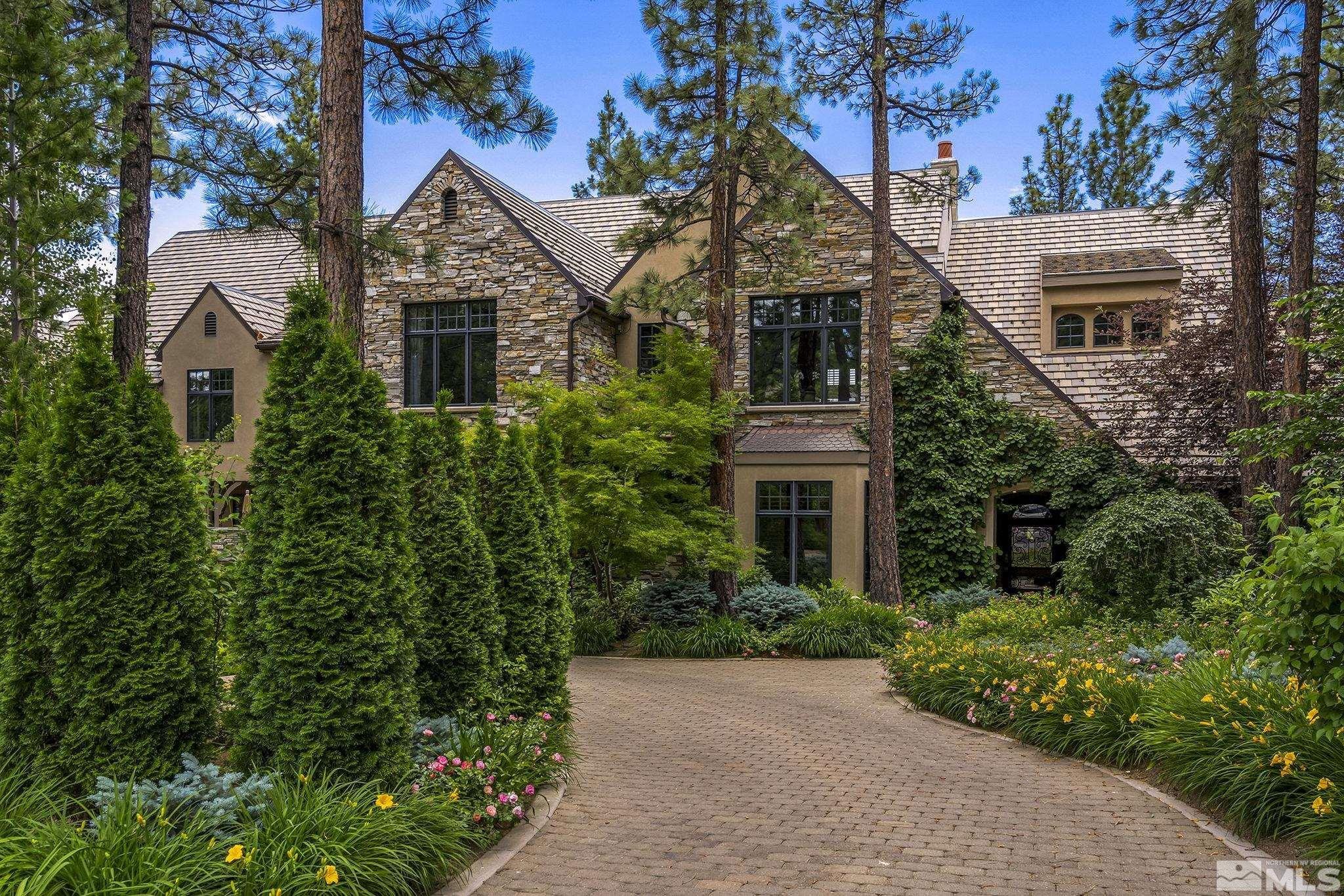 6025 Lake Geneva