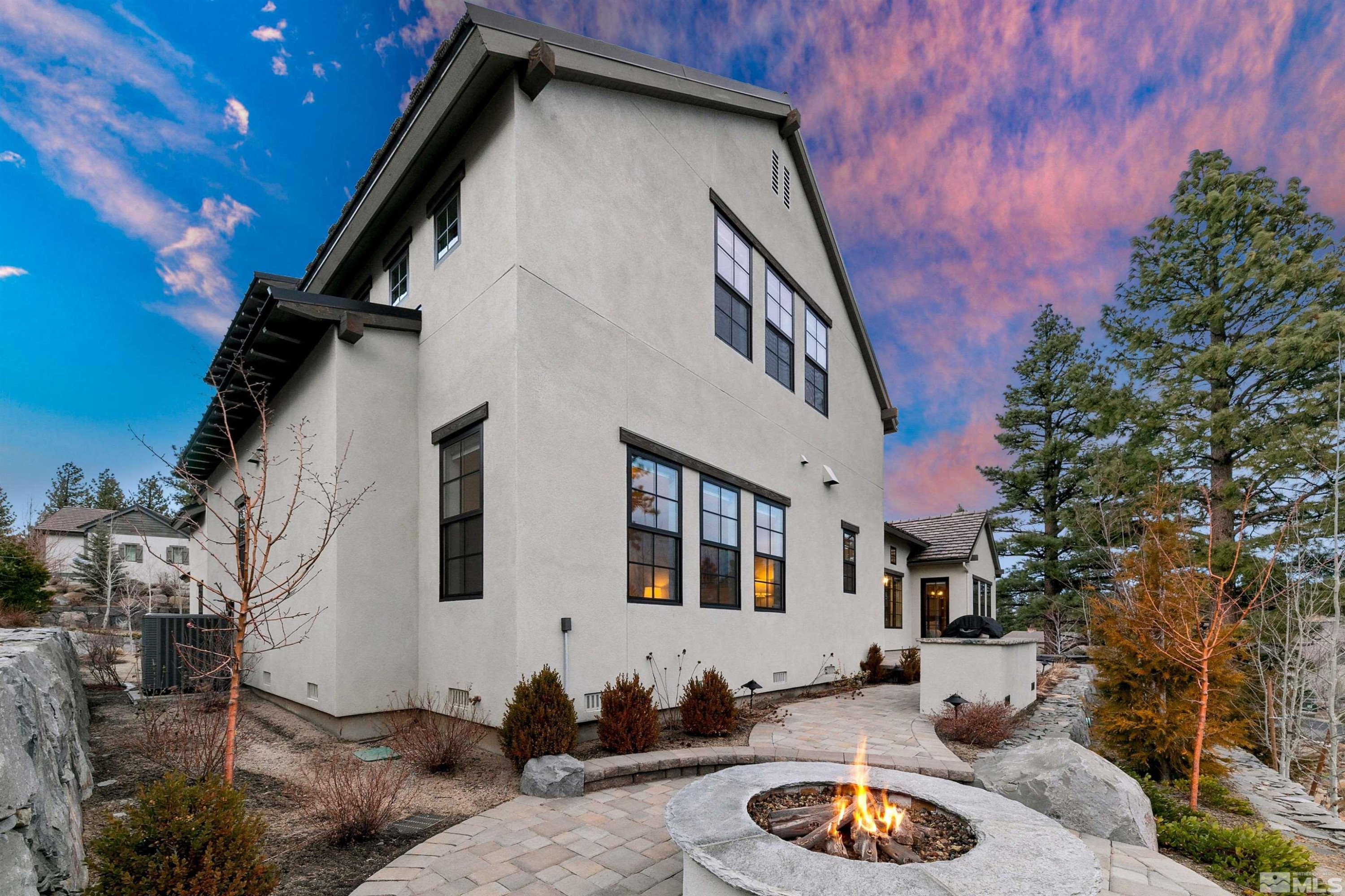 4300 Beaujolais Street, Reno