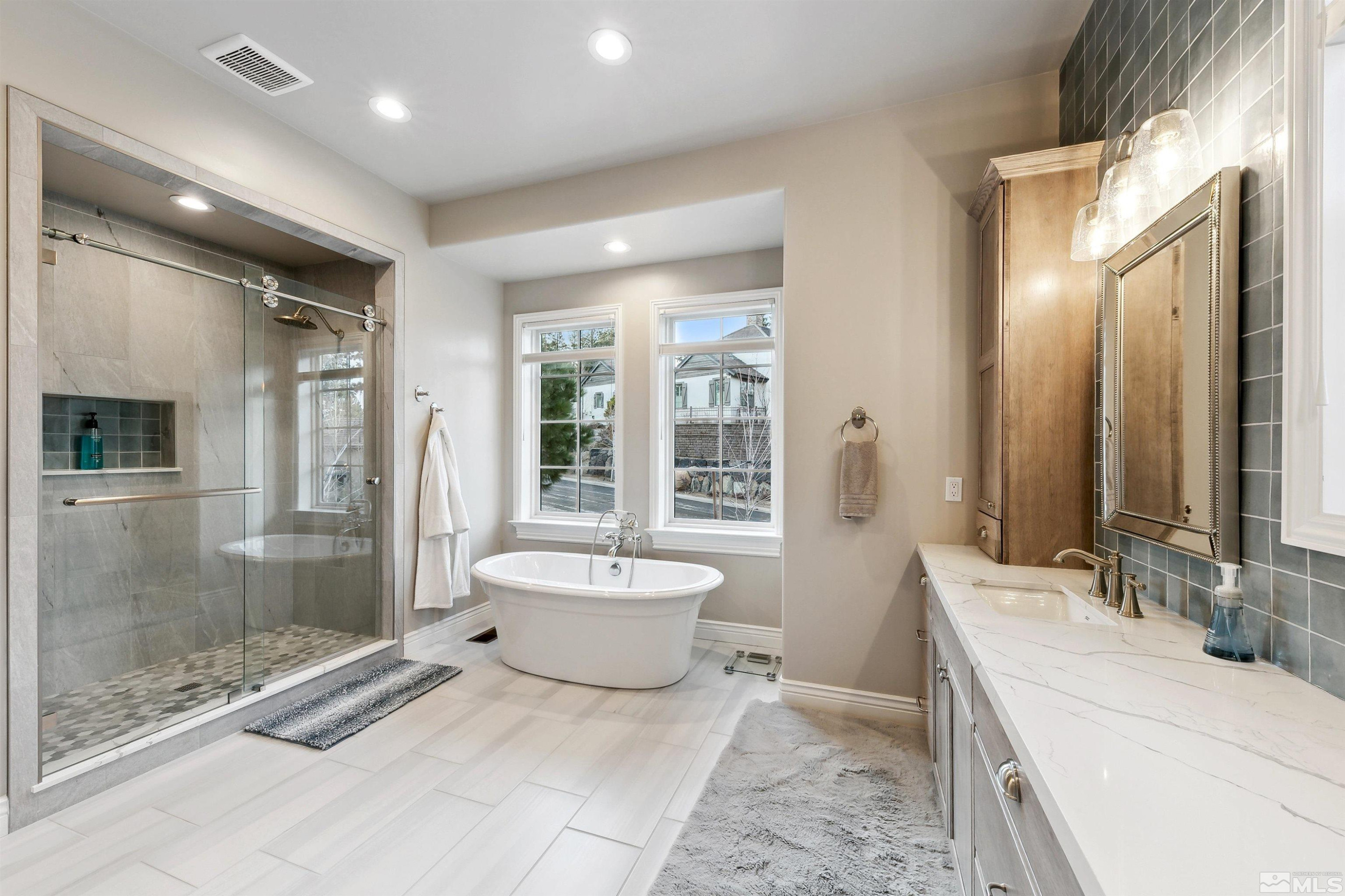 4300 Beaujolais Street, Reno