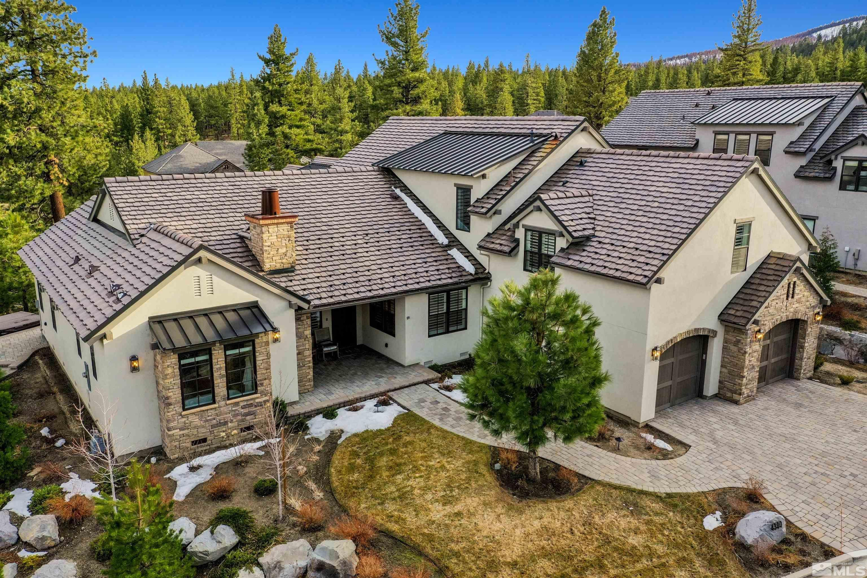 4300 Beaujolais Street, Reno