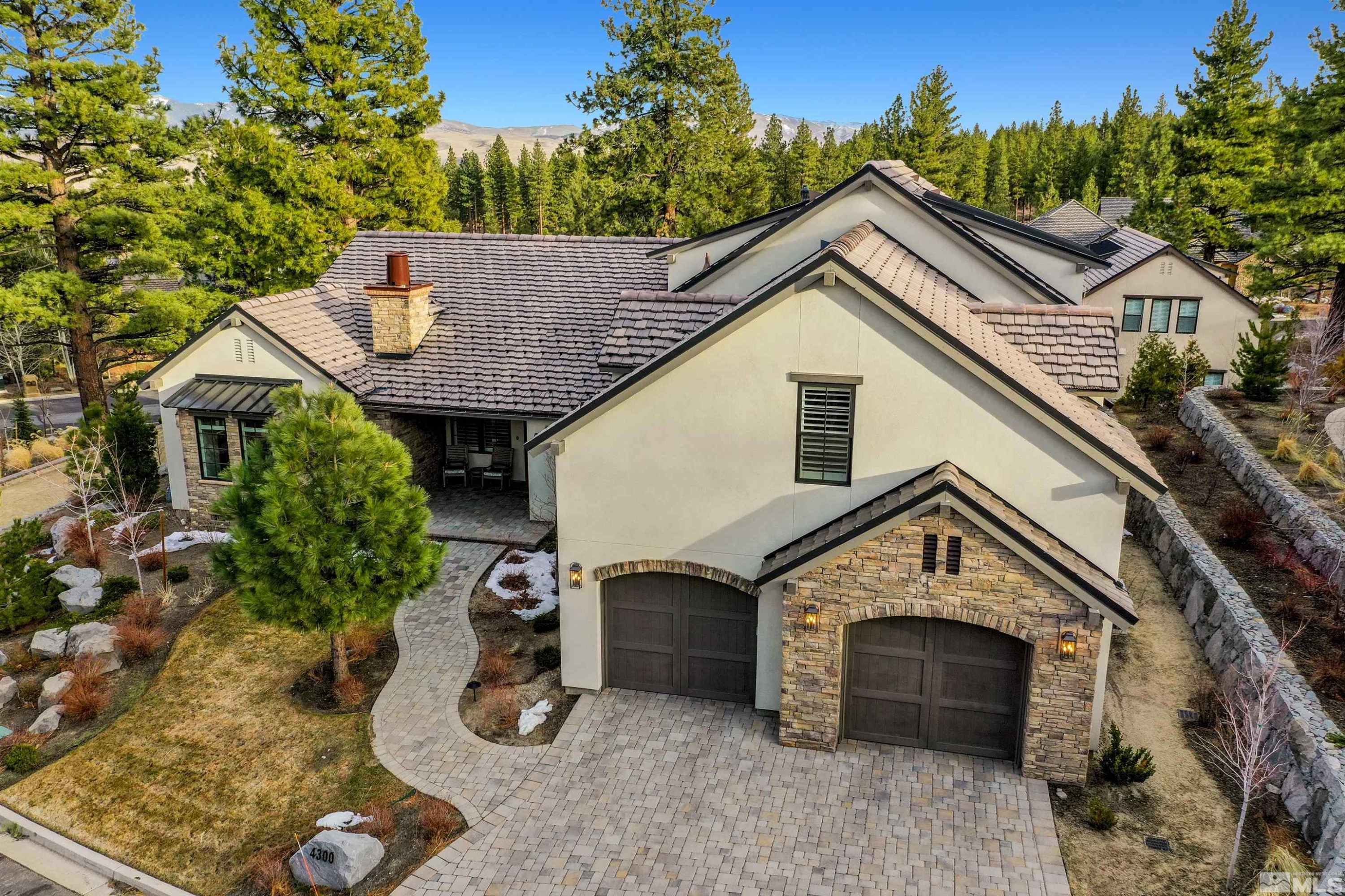 4300 Beaujolais Street, Reno