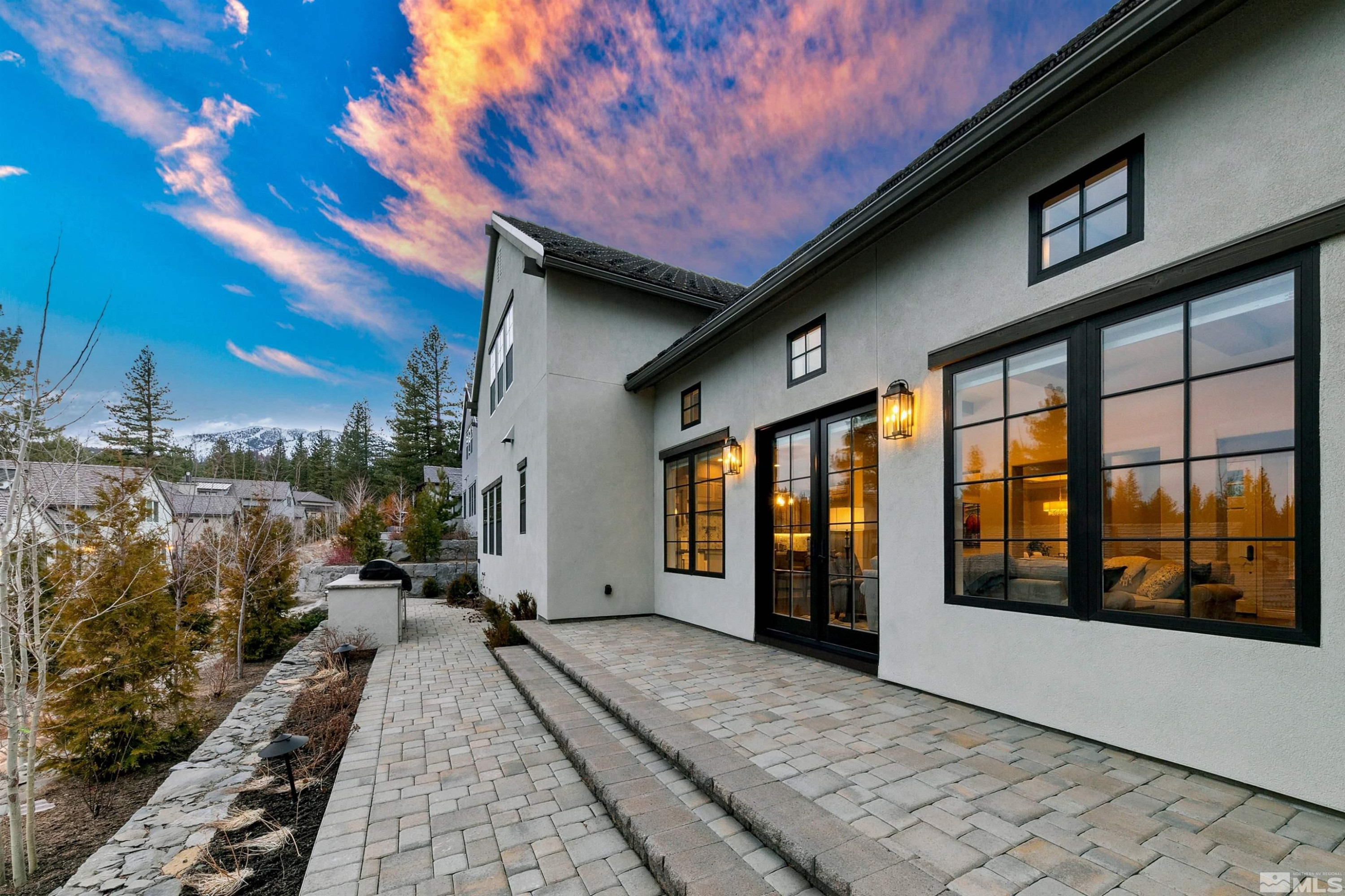 4300 Beaujolais Street, Reno