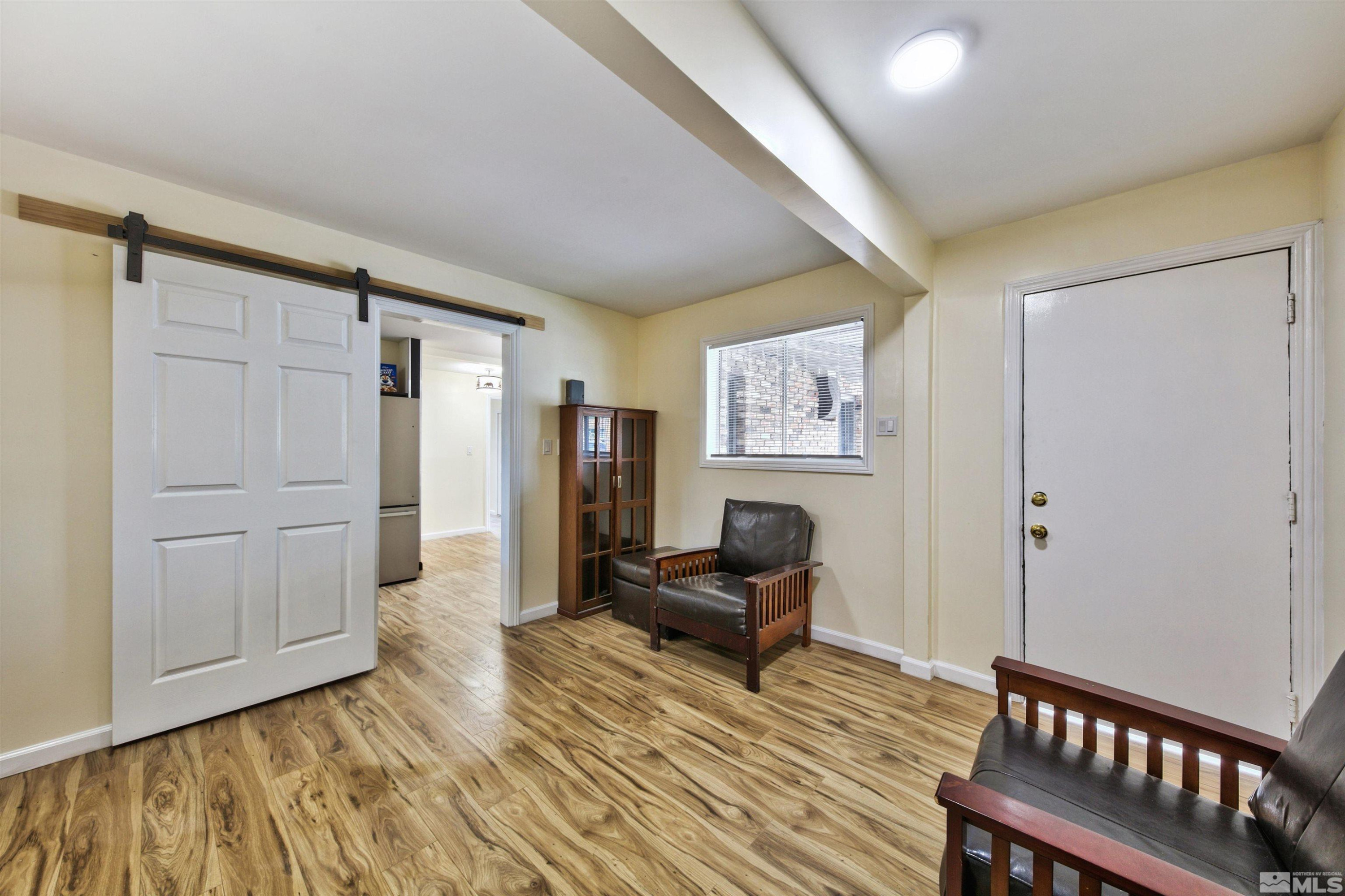 1515 N Carson St