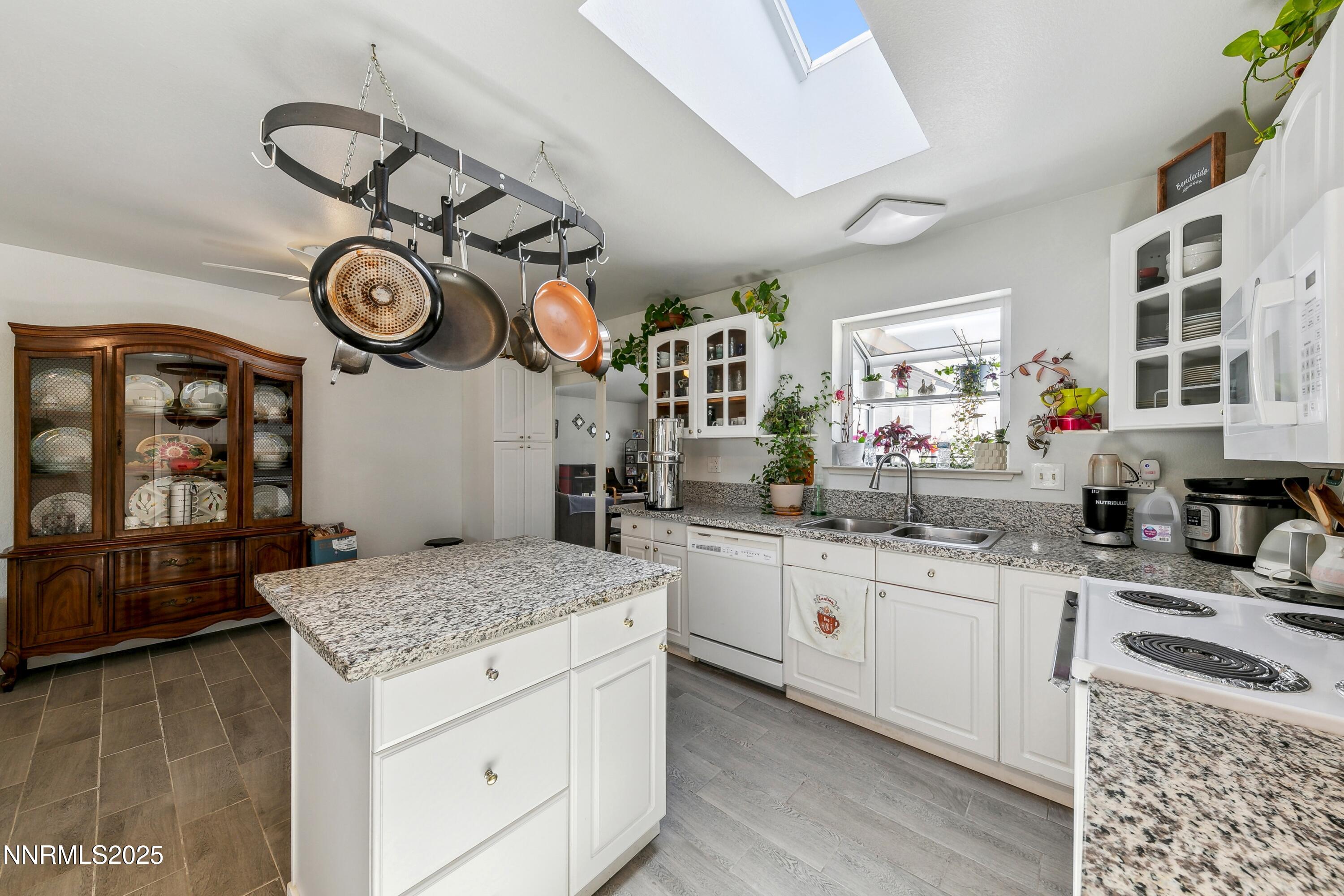 21 Fox Lane