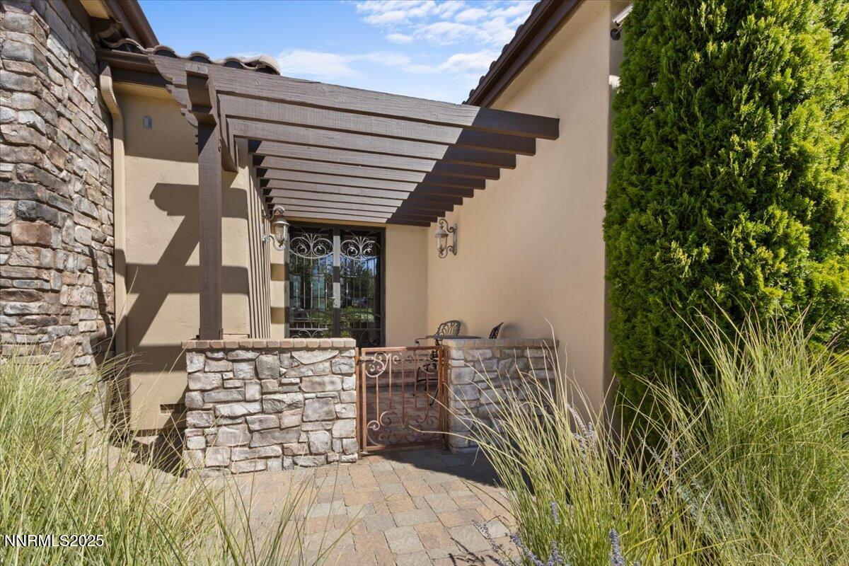 1555 Boulder Field Way