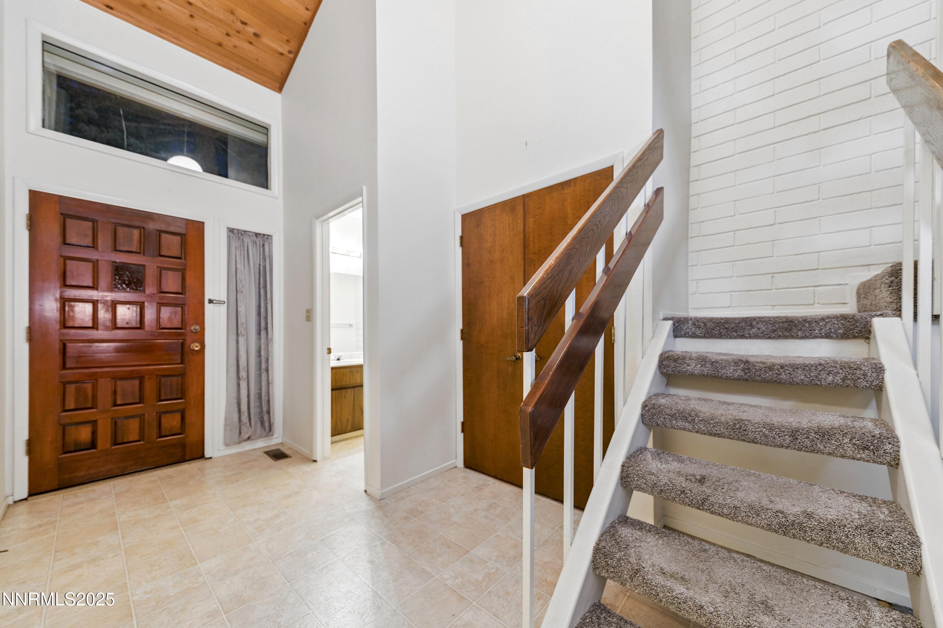 4004 Ruth Court