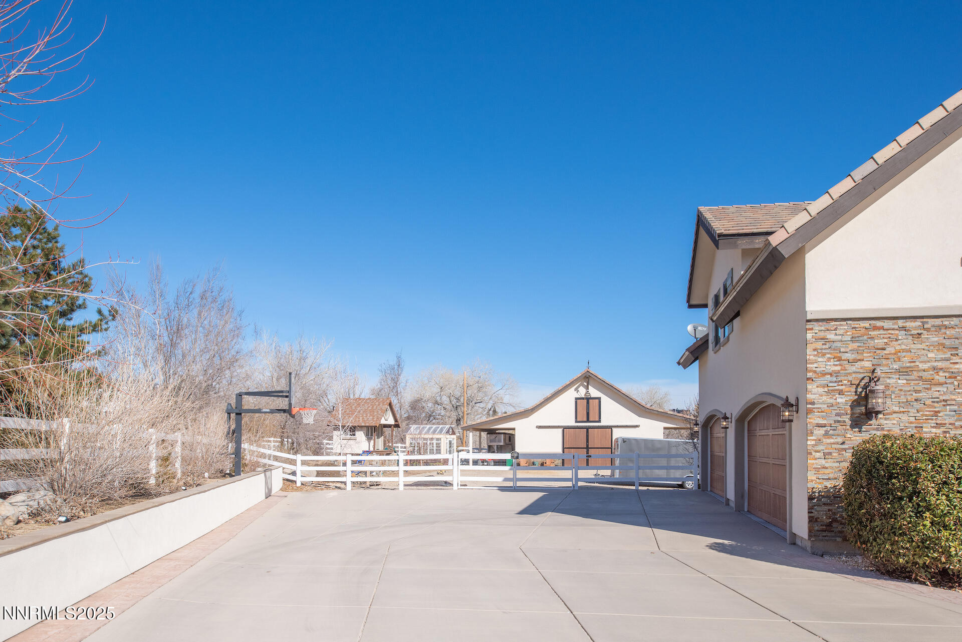 6090 Rock Creek Court