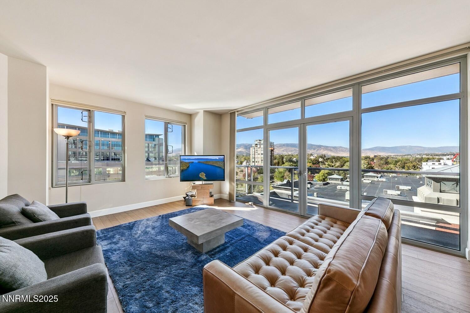 50 N Sierra Street, 601