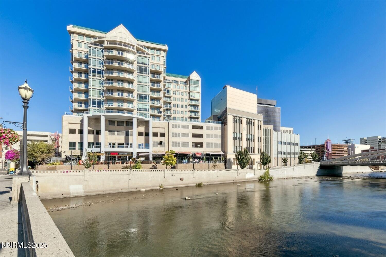 50 N Sierra Street, 601