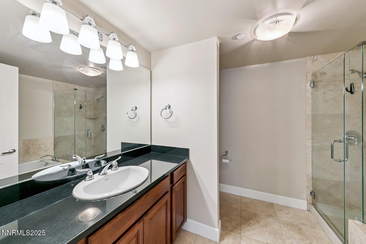 50 N Sierra Street, 601