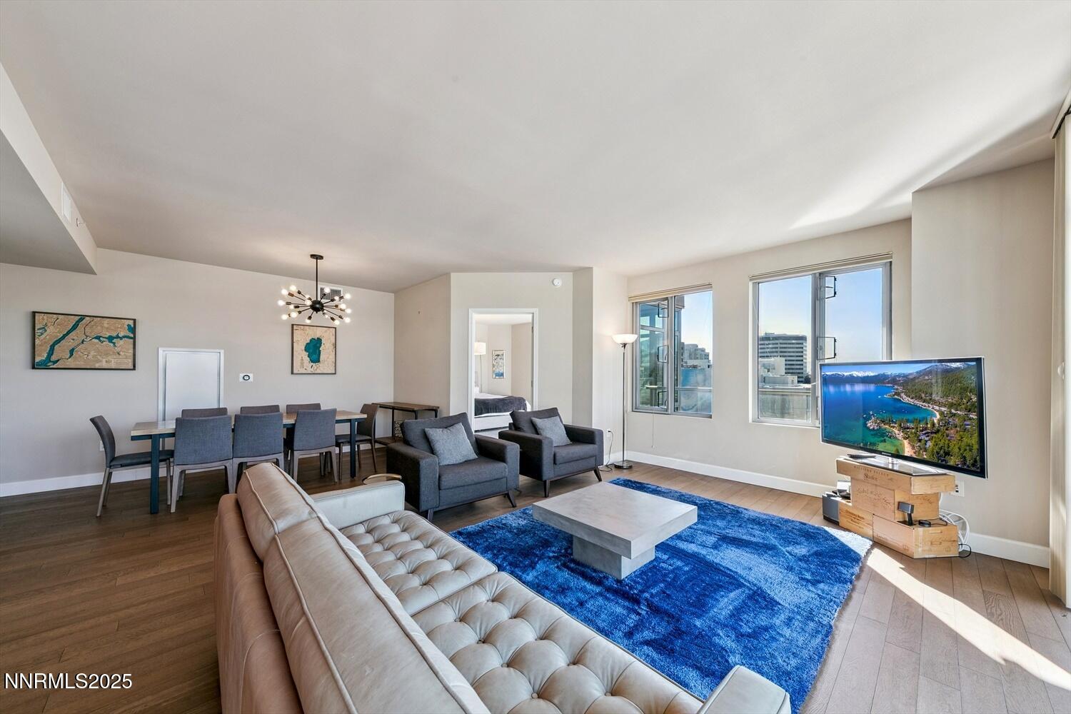 50 N Sierra Street, 601