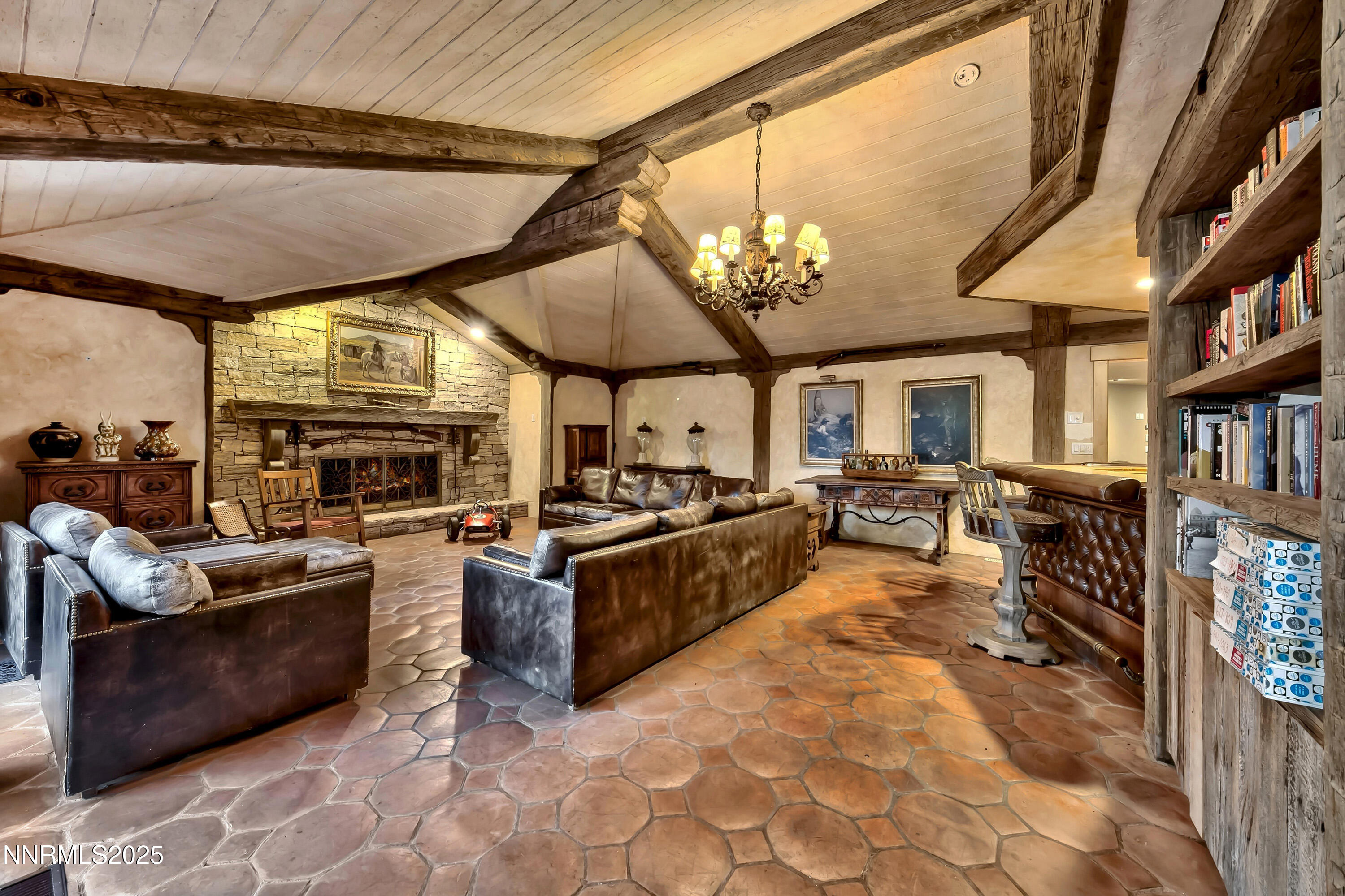 16 & 20 Calaneva Drive