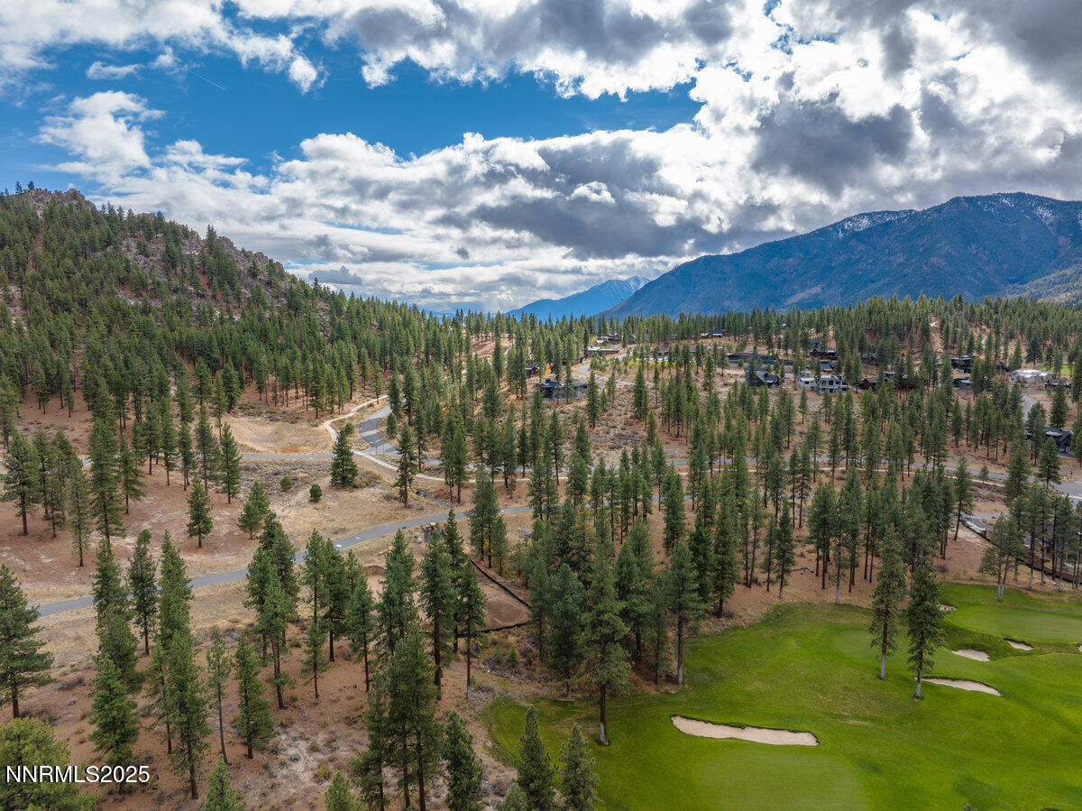 569 Headwaters Way, 358