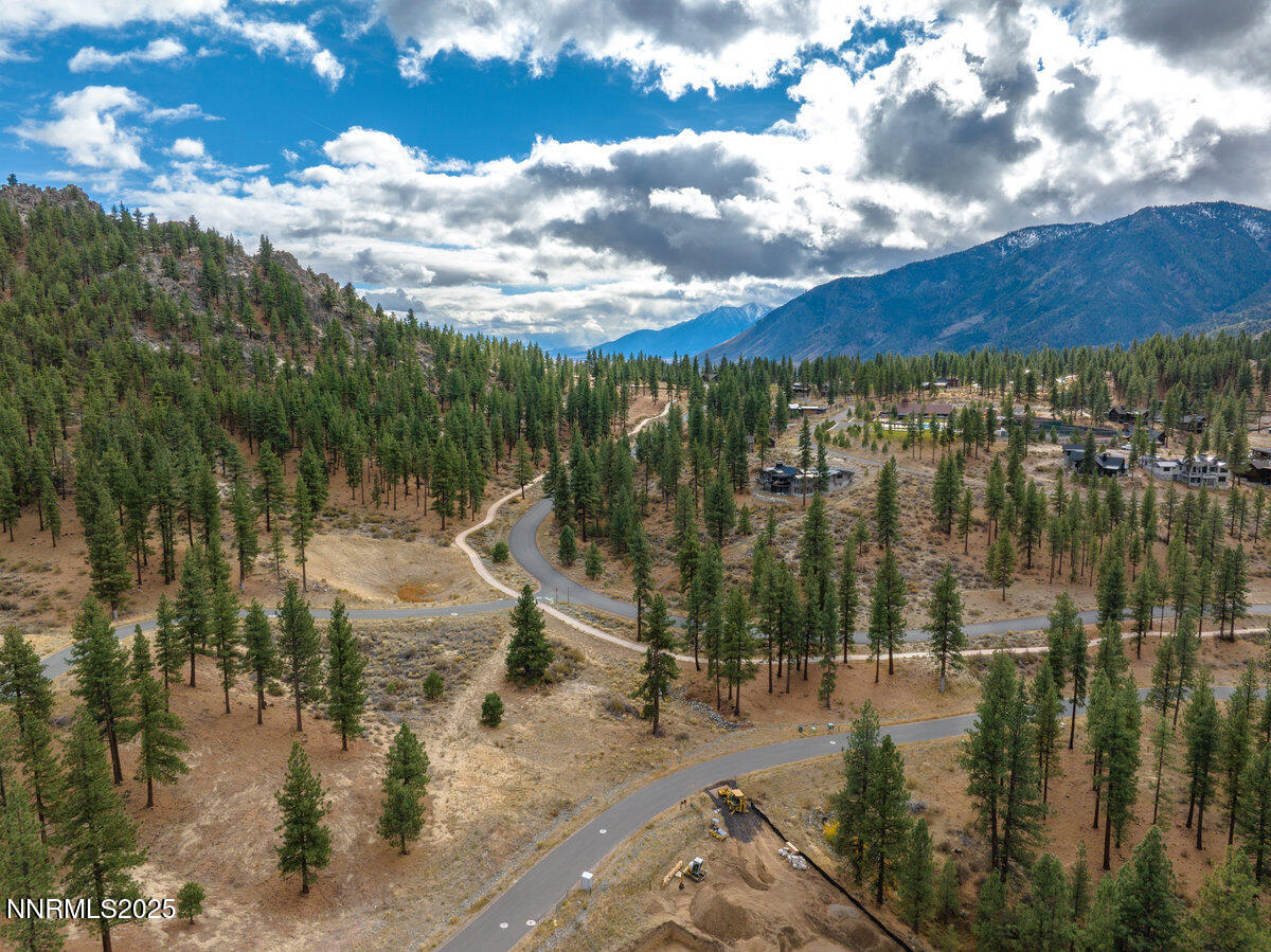 569 Headwaters Way, 358