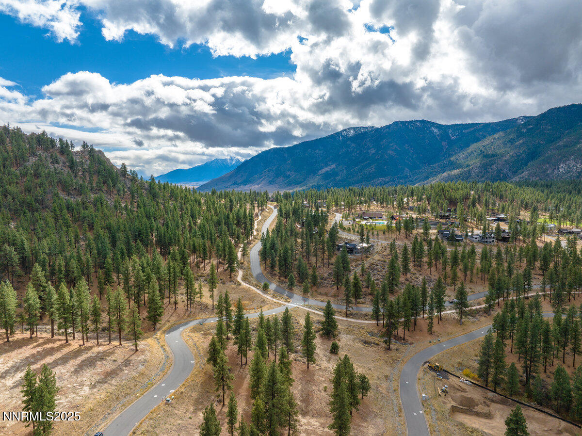 569 Headwaters Way, 358