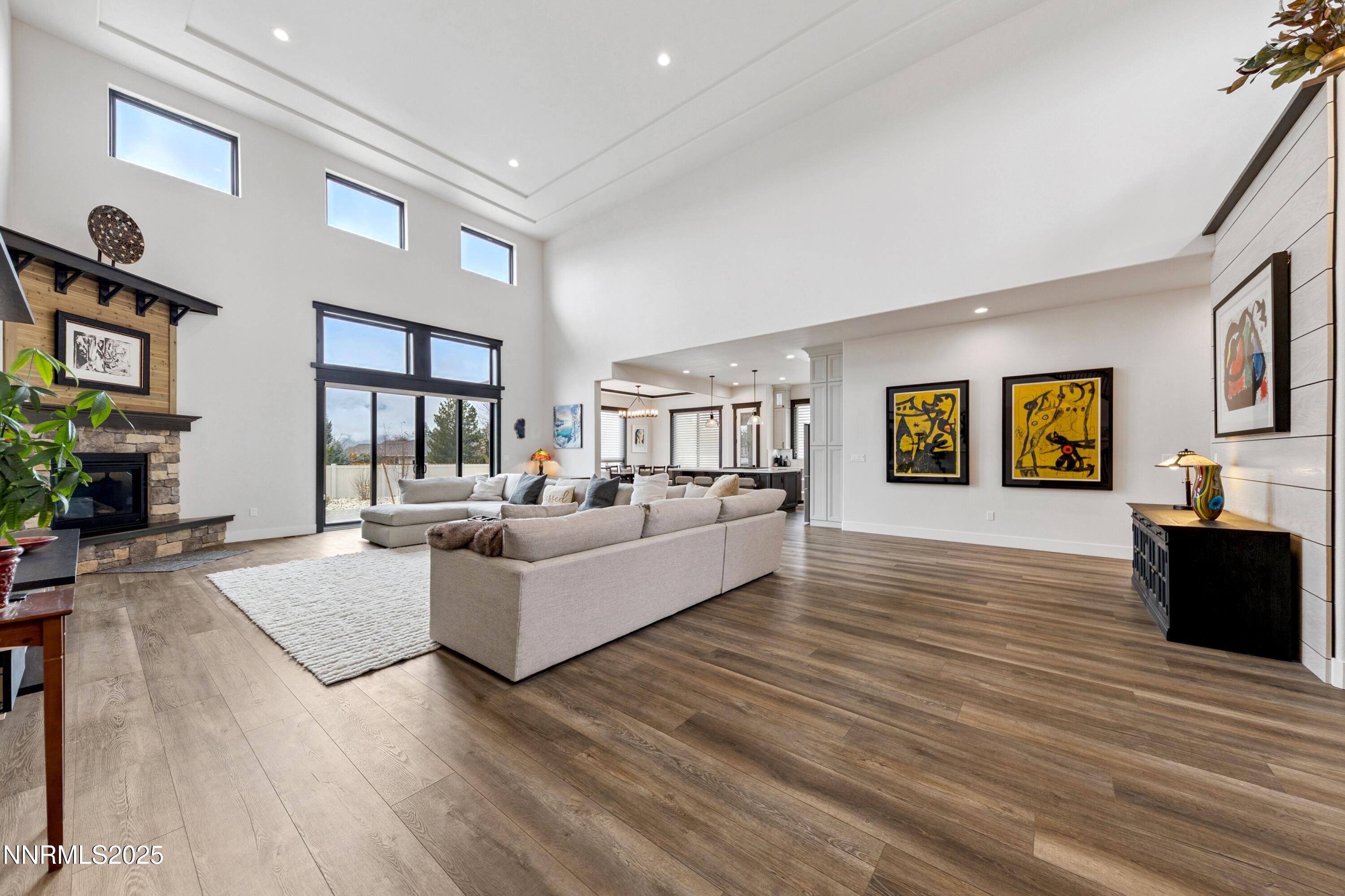 912 Holstein Court
