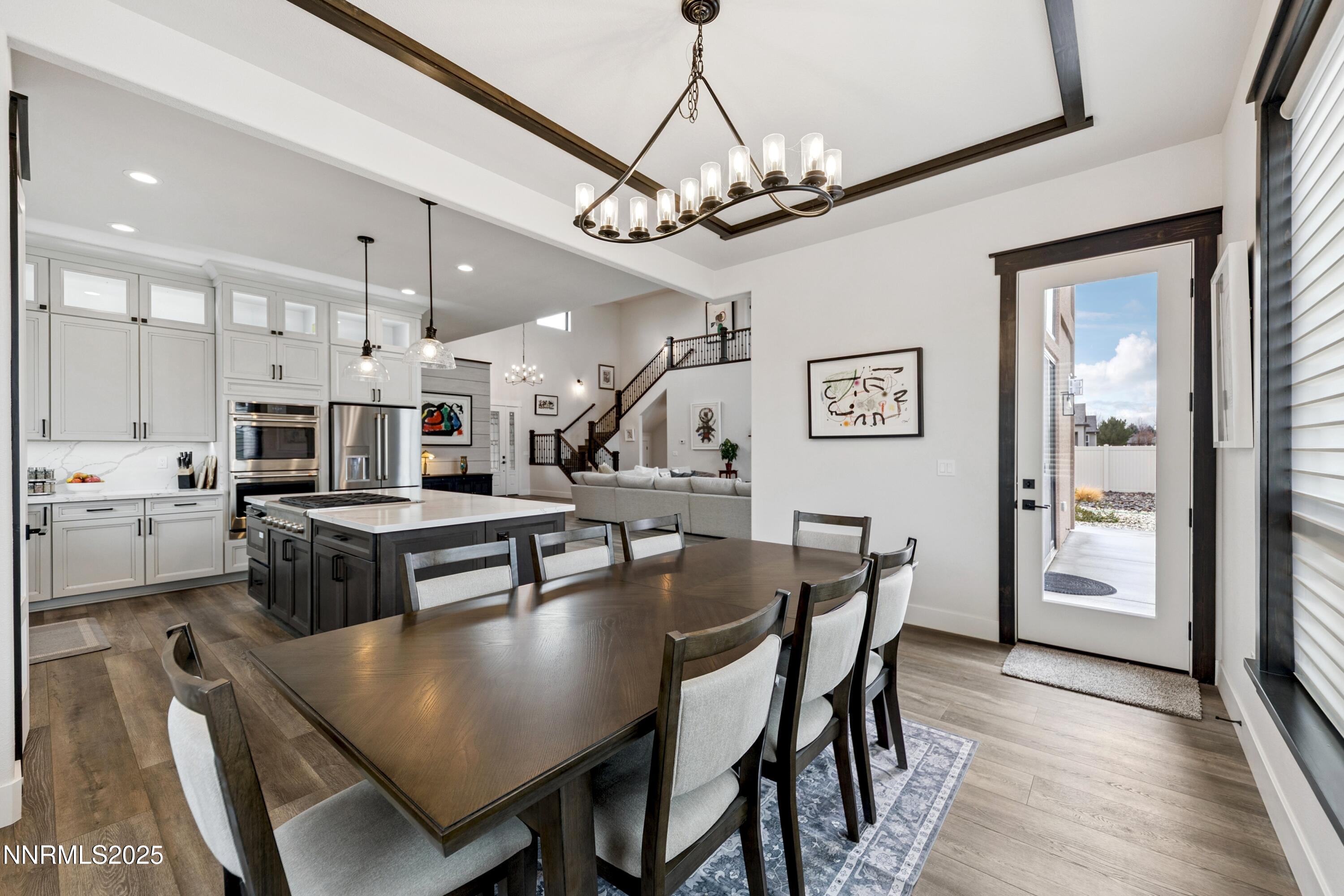 912 Holstein Court