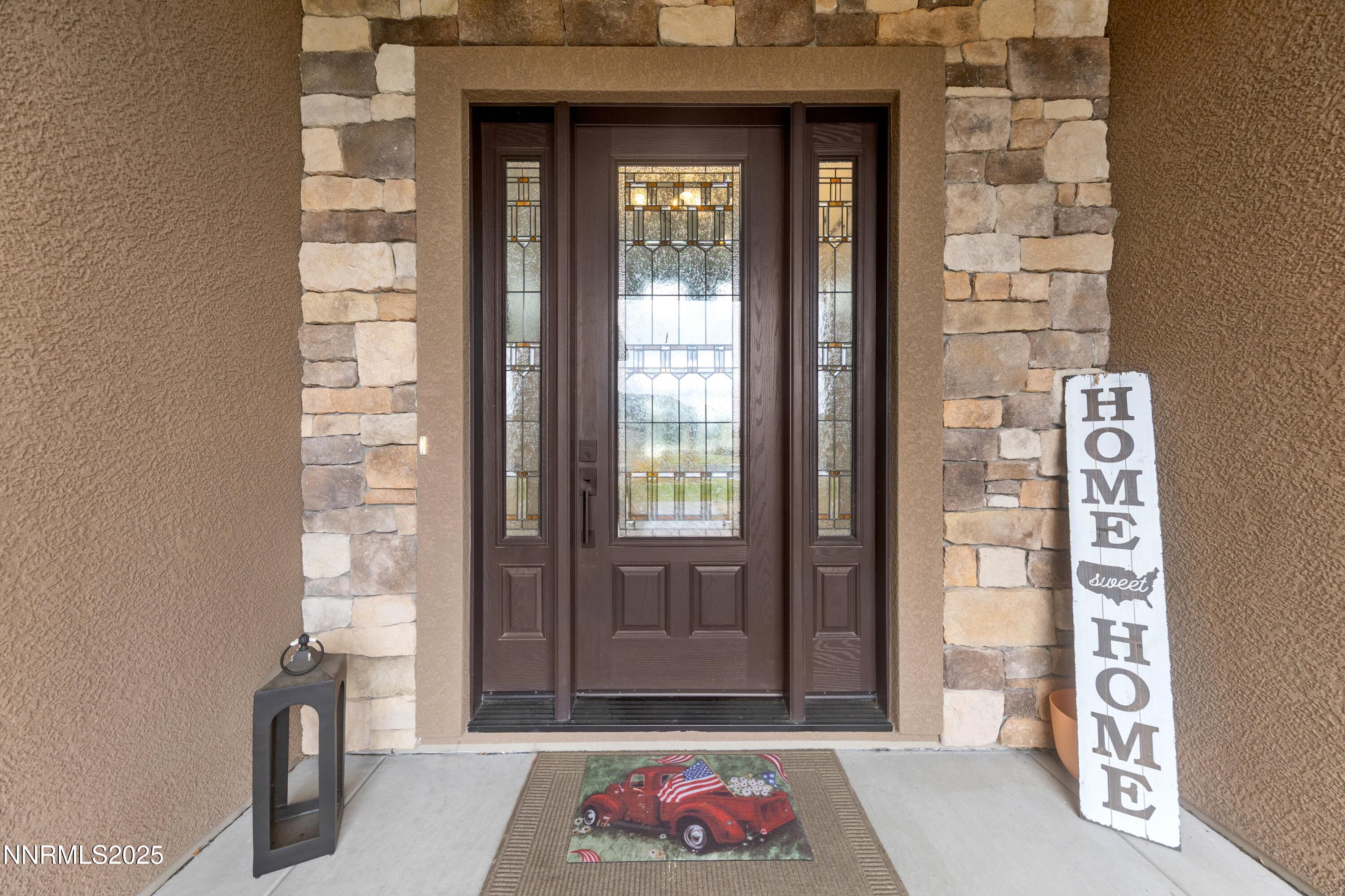 912 Holstein Court