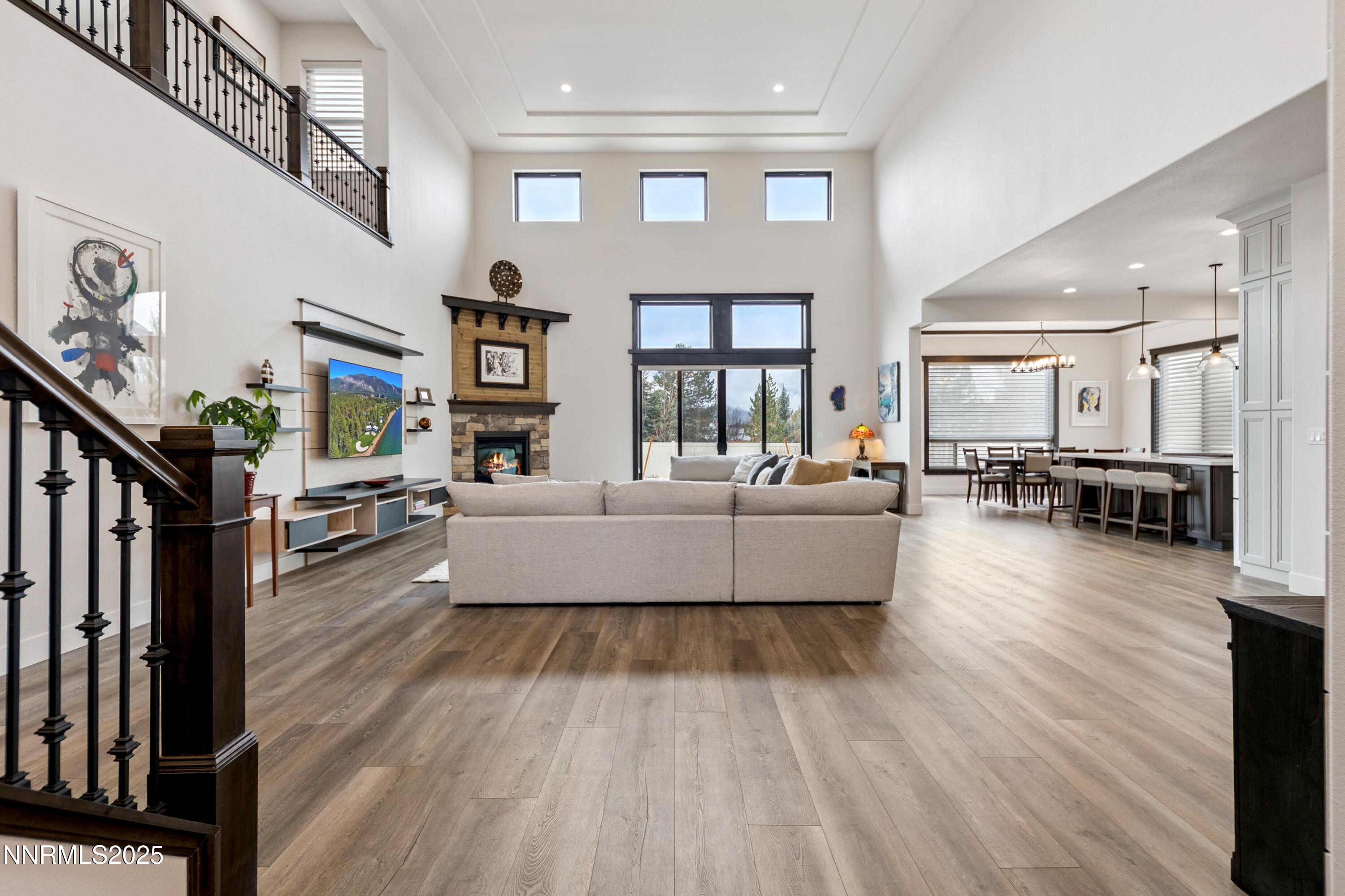 912 Holstein Court