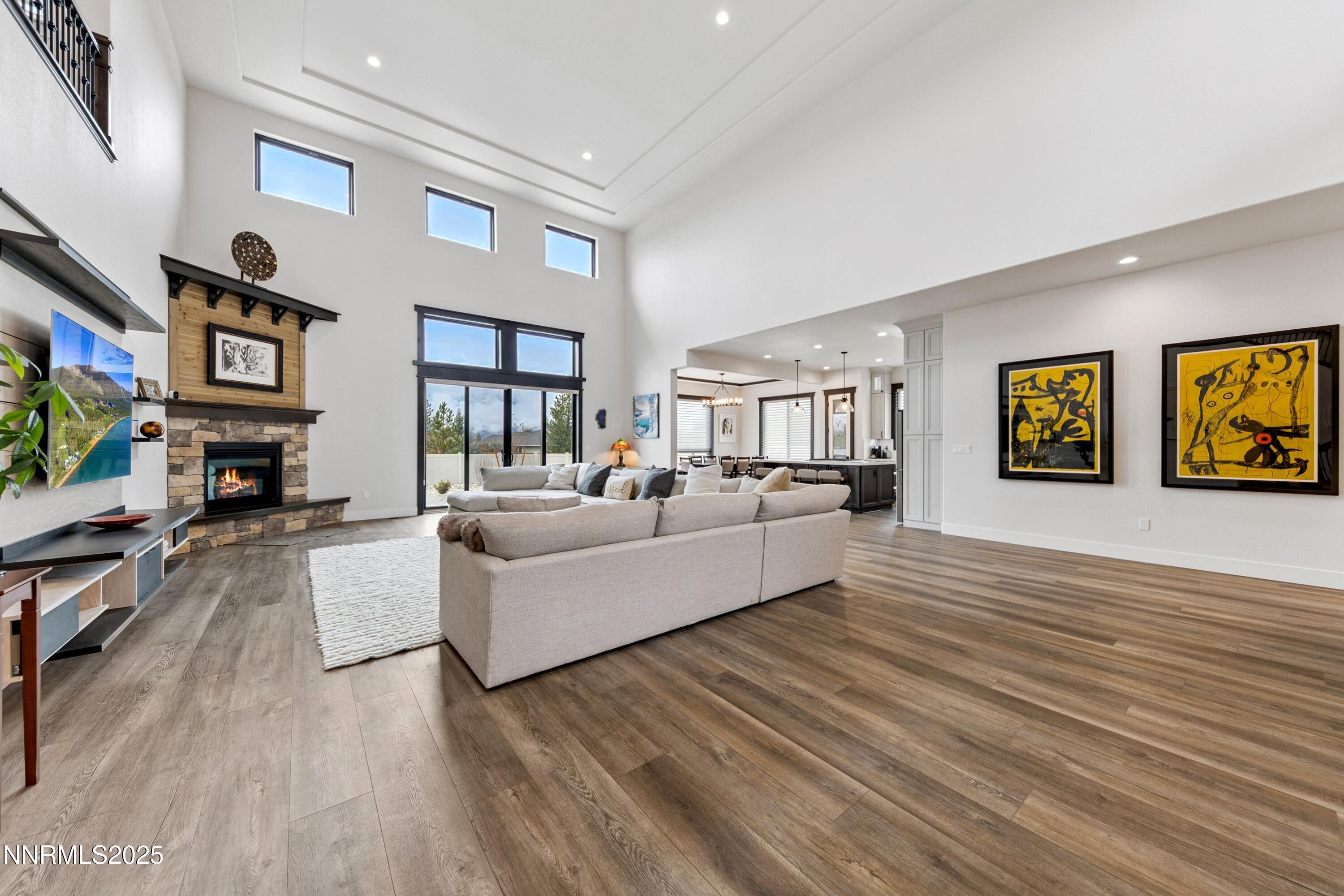 912 Holstein Court