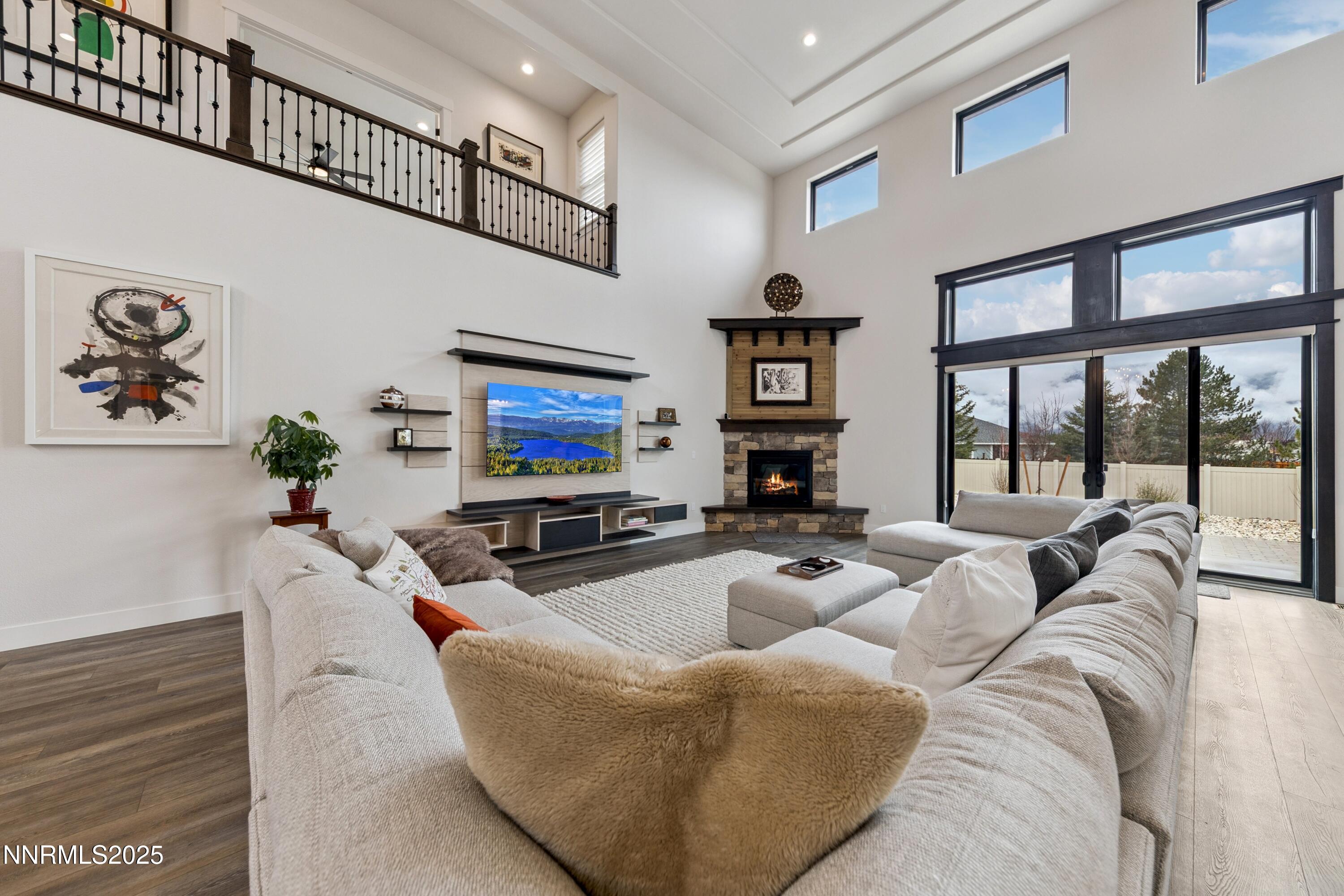 912 Holstein Court