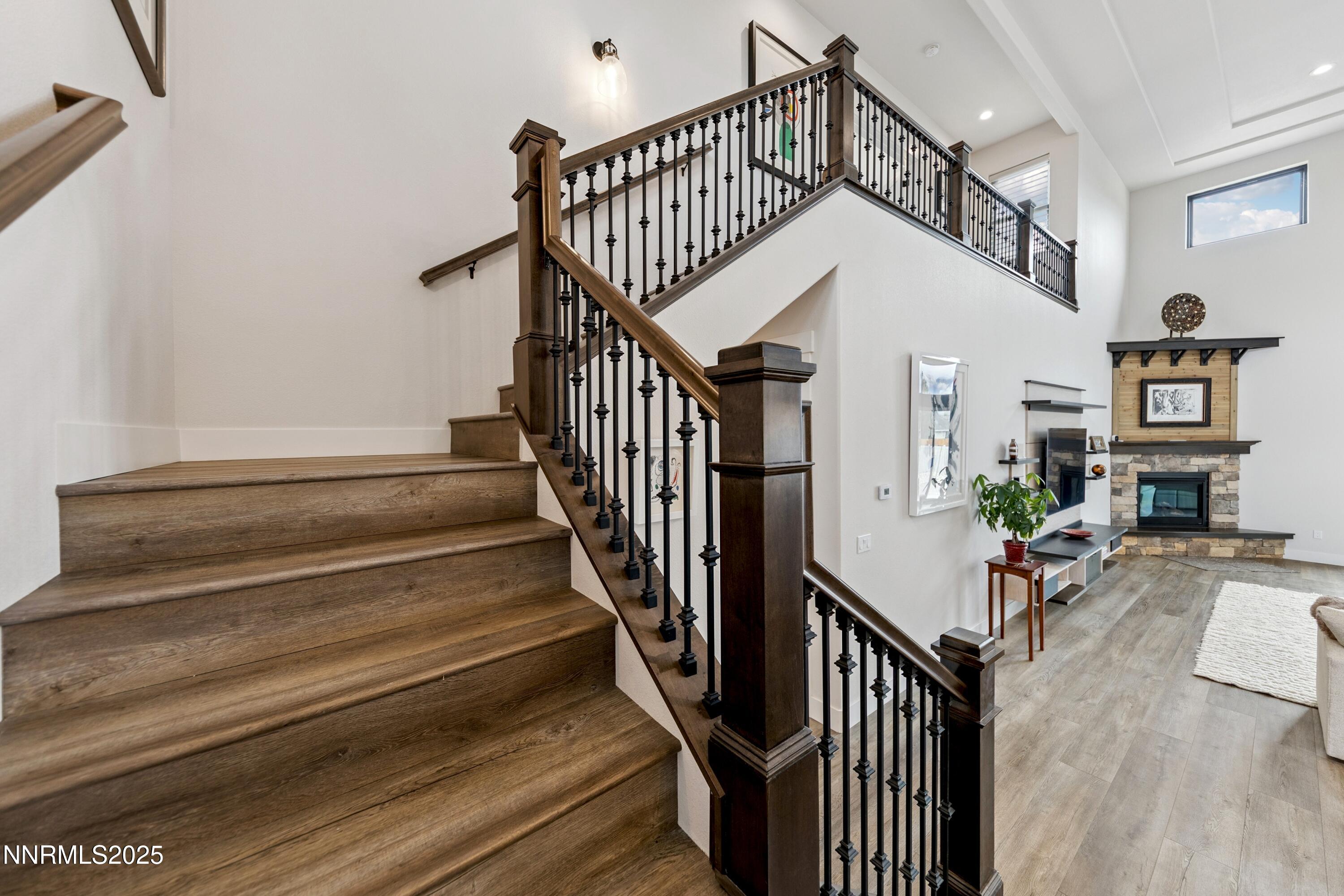 912 Holstein Court