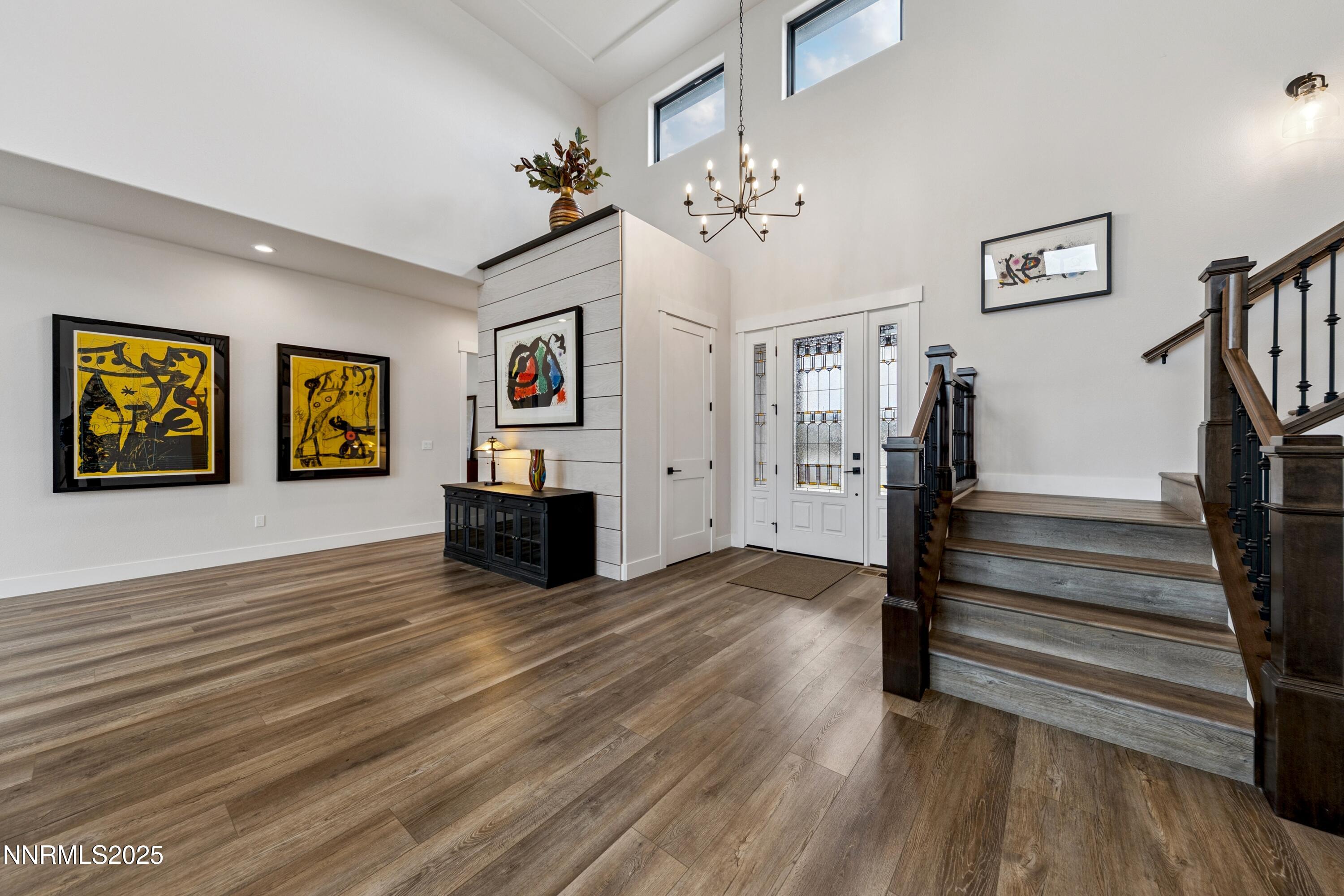 912 Holstein Court