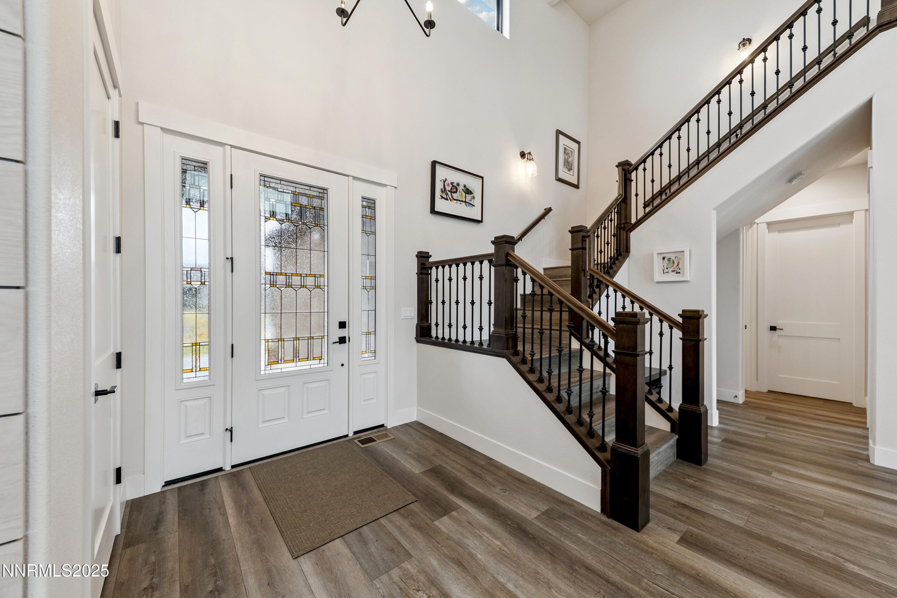 912 Holstein Court