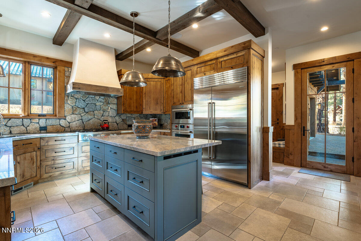 261 Redding Way