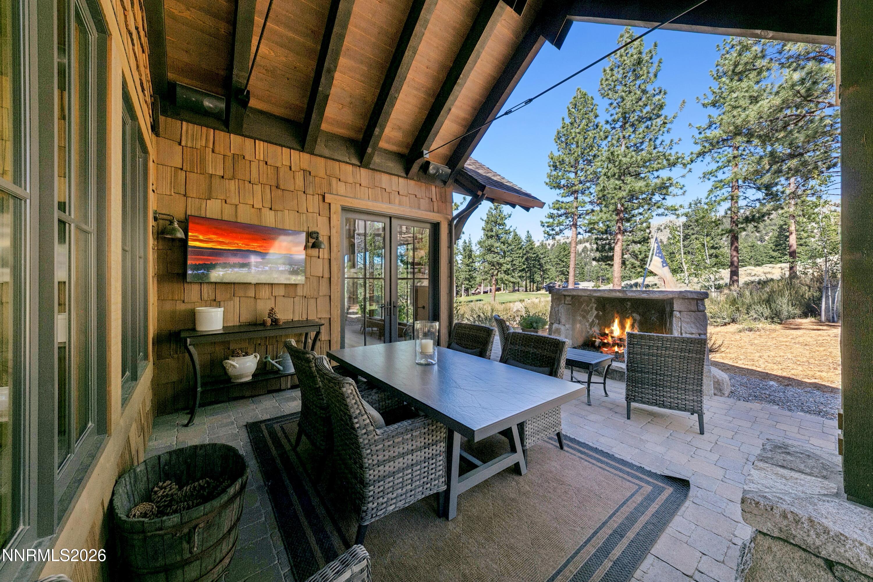 261 Redding Way