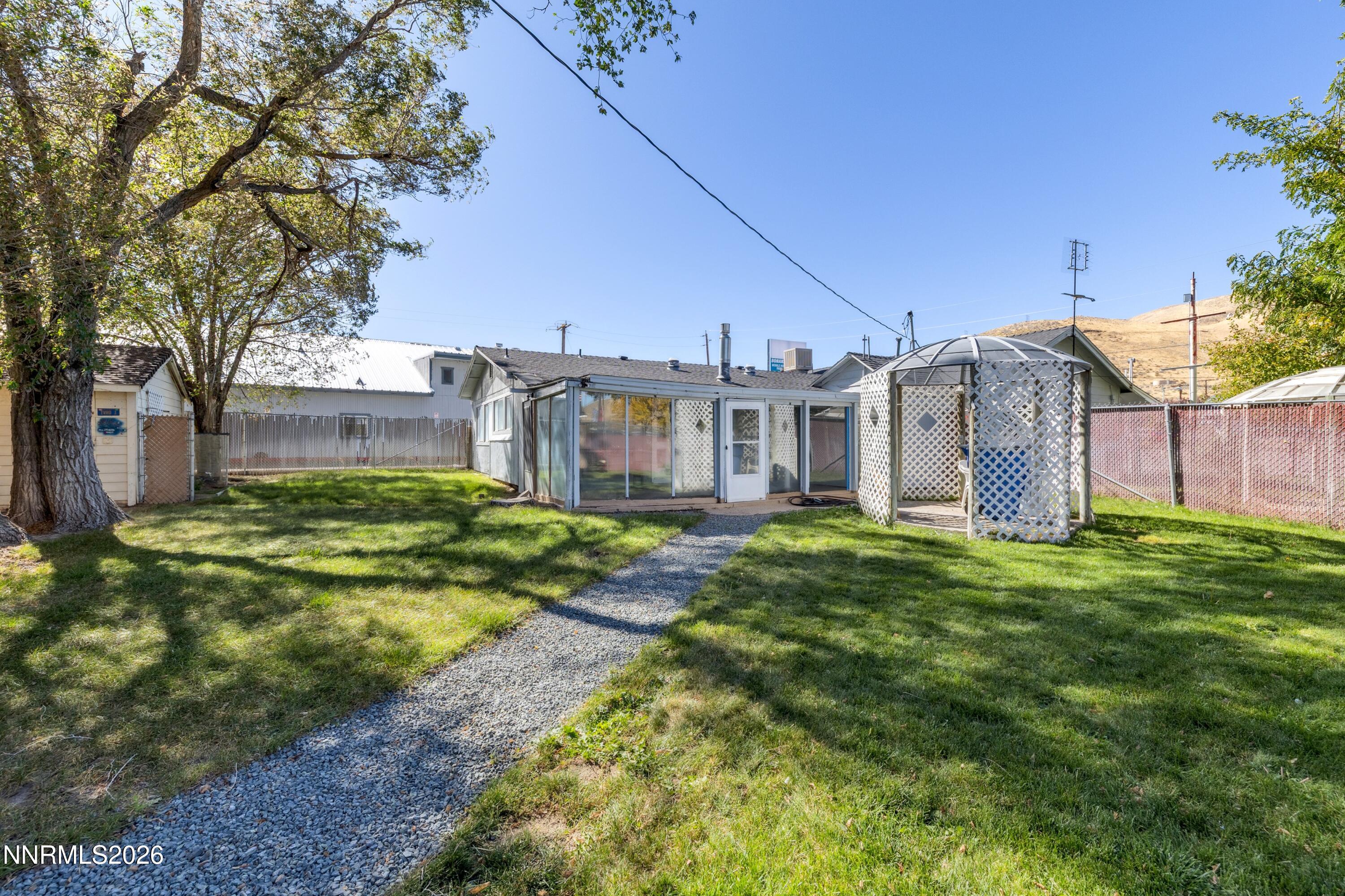 3129 S Carson Street