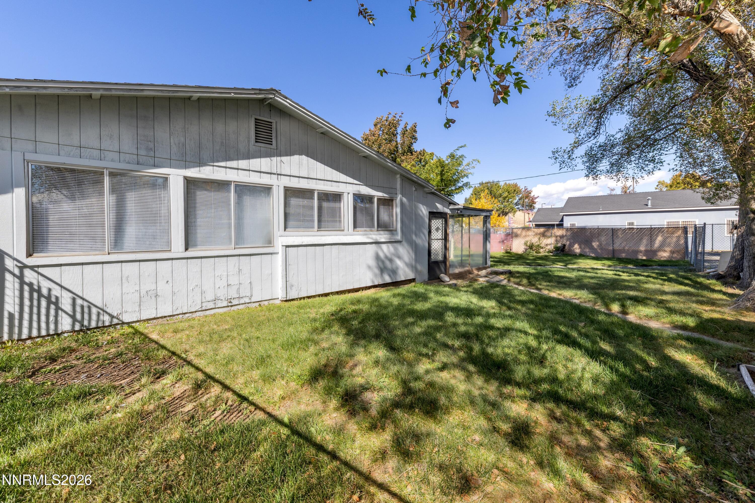 3129 S Carson Street