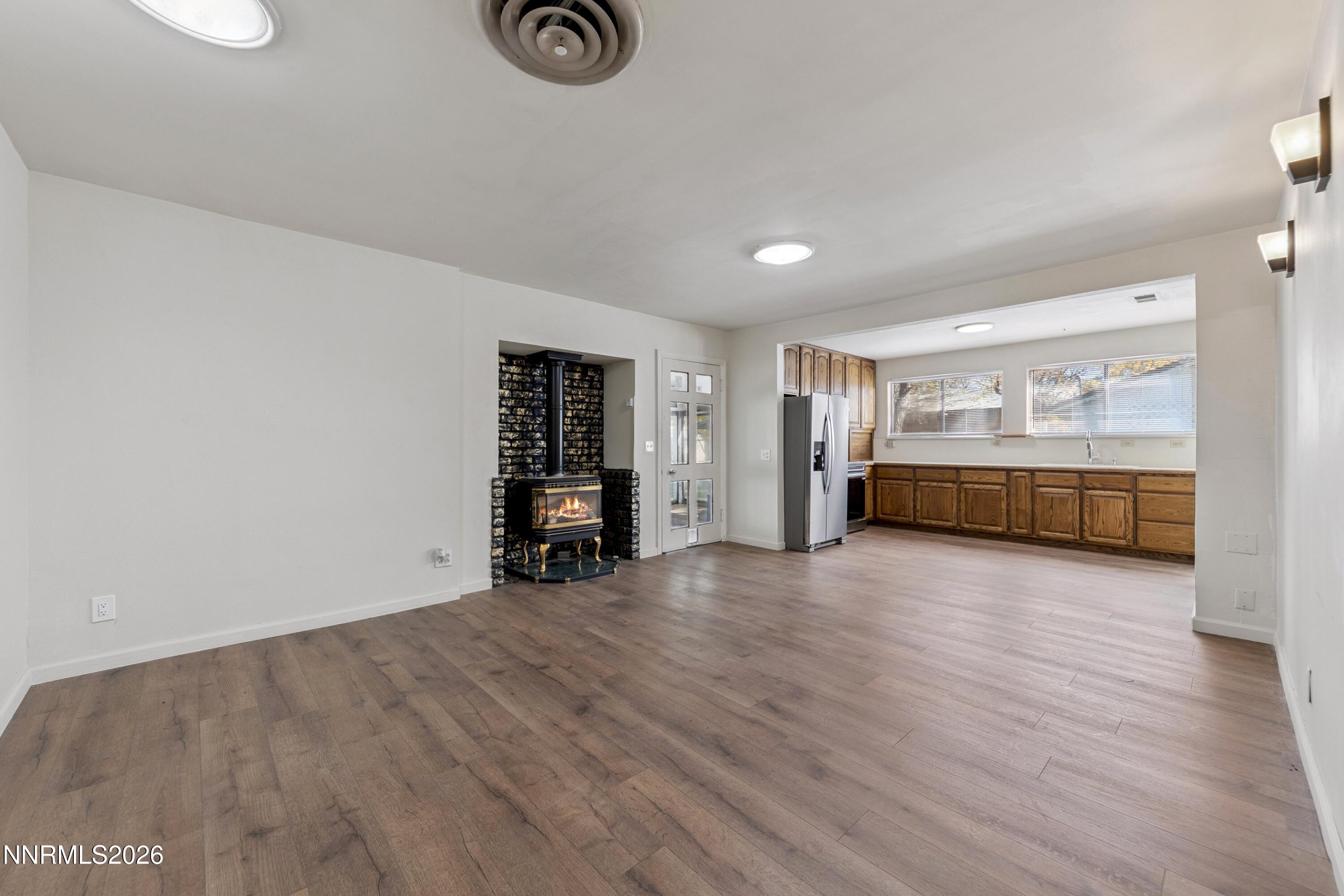 3129 S Carson Street