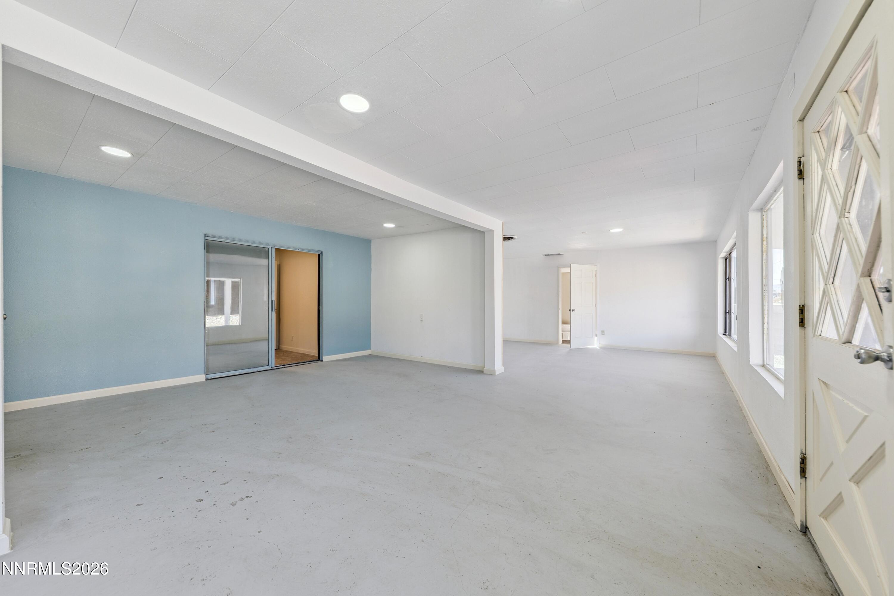 3129 S Carson Street