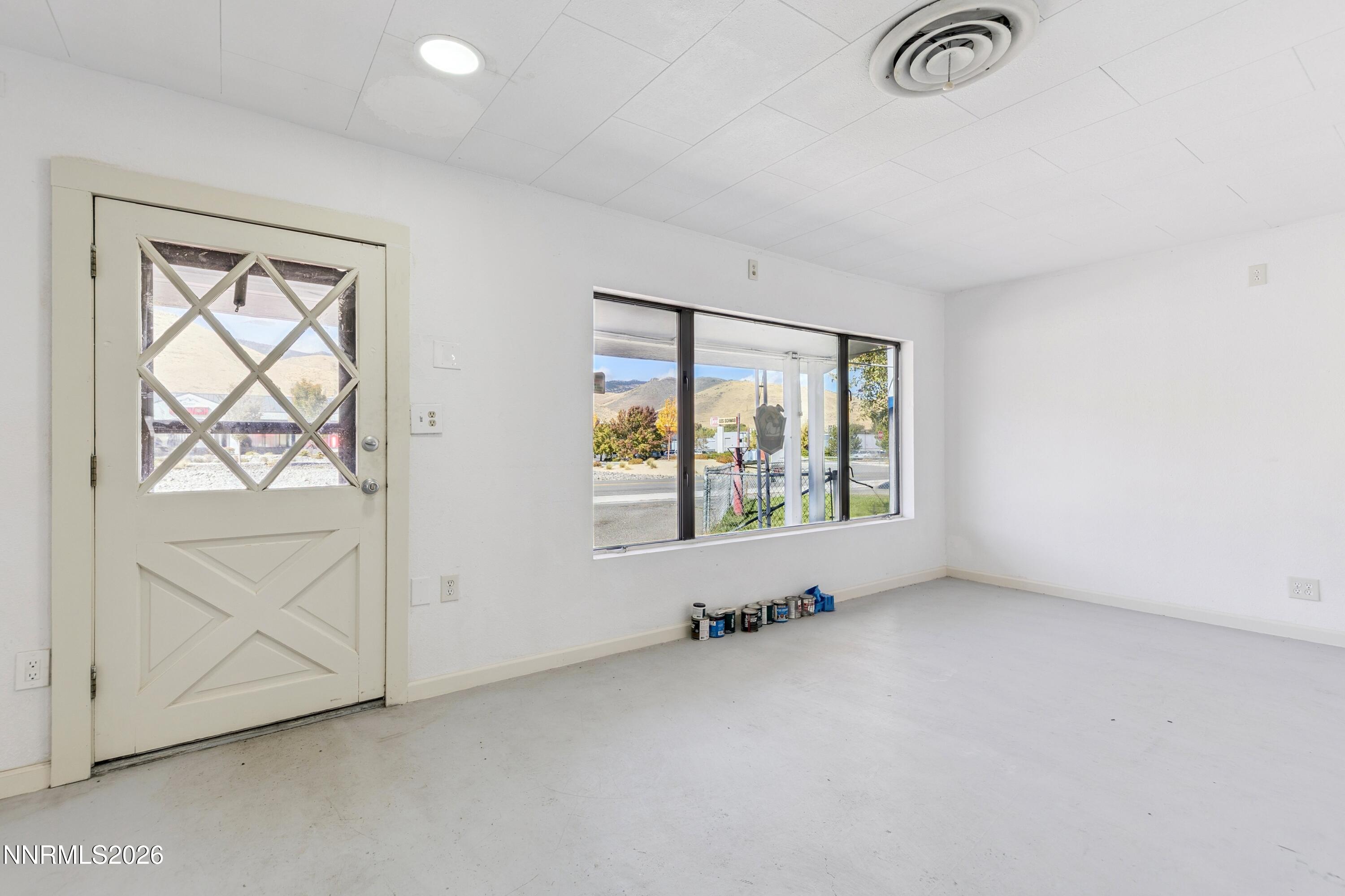 3129 S Carson Street