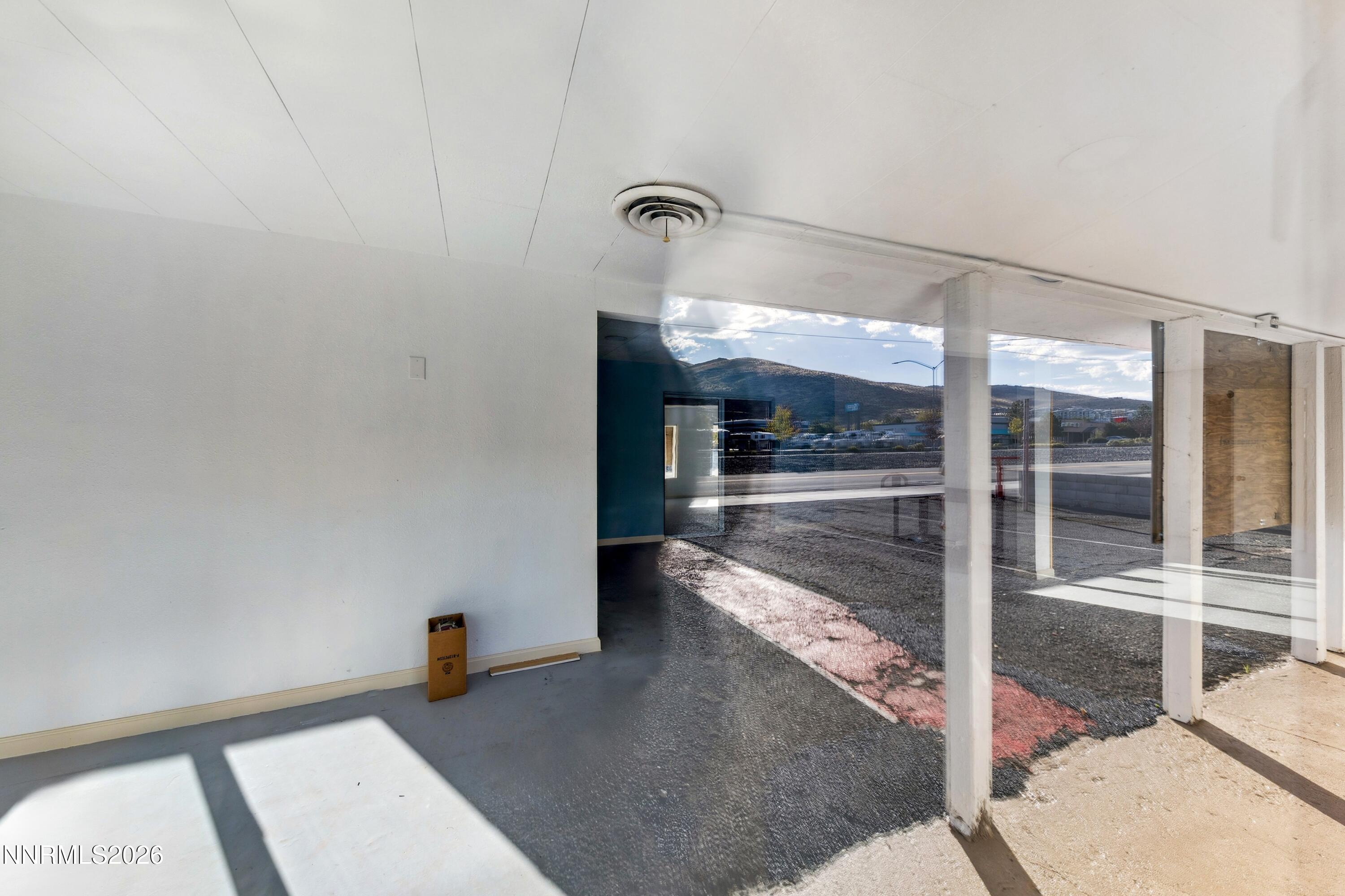 3129 S Carson Street