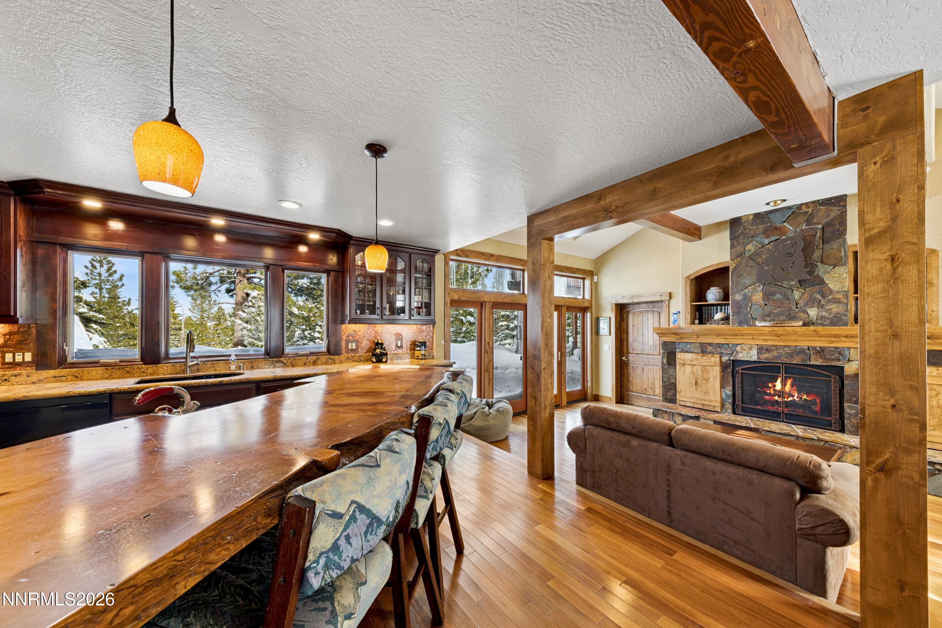 2361 Tolteca Court