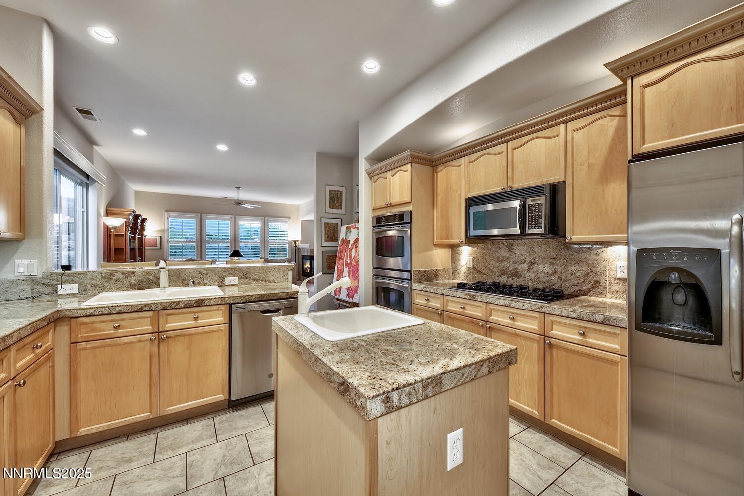 5710 N White Sands Road