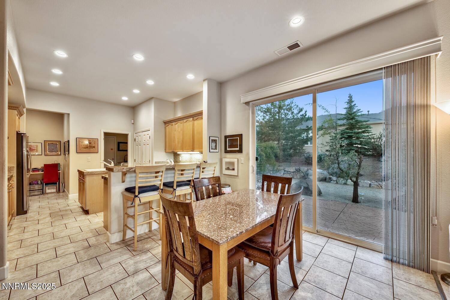 5710 N White Sands Road