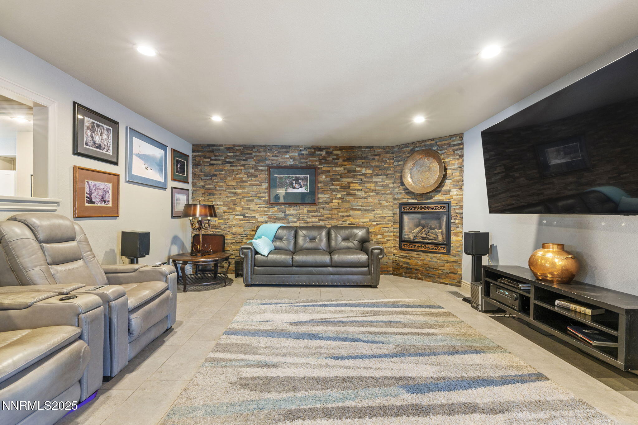 2410 Dublin Court