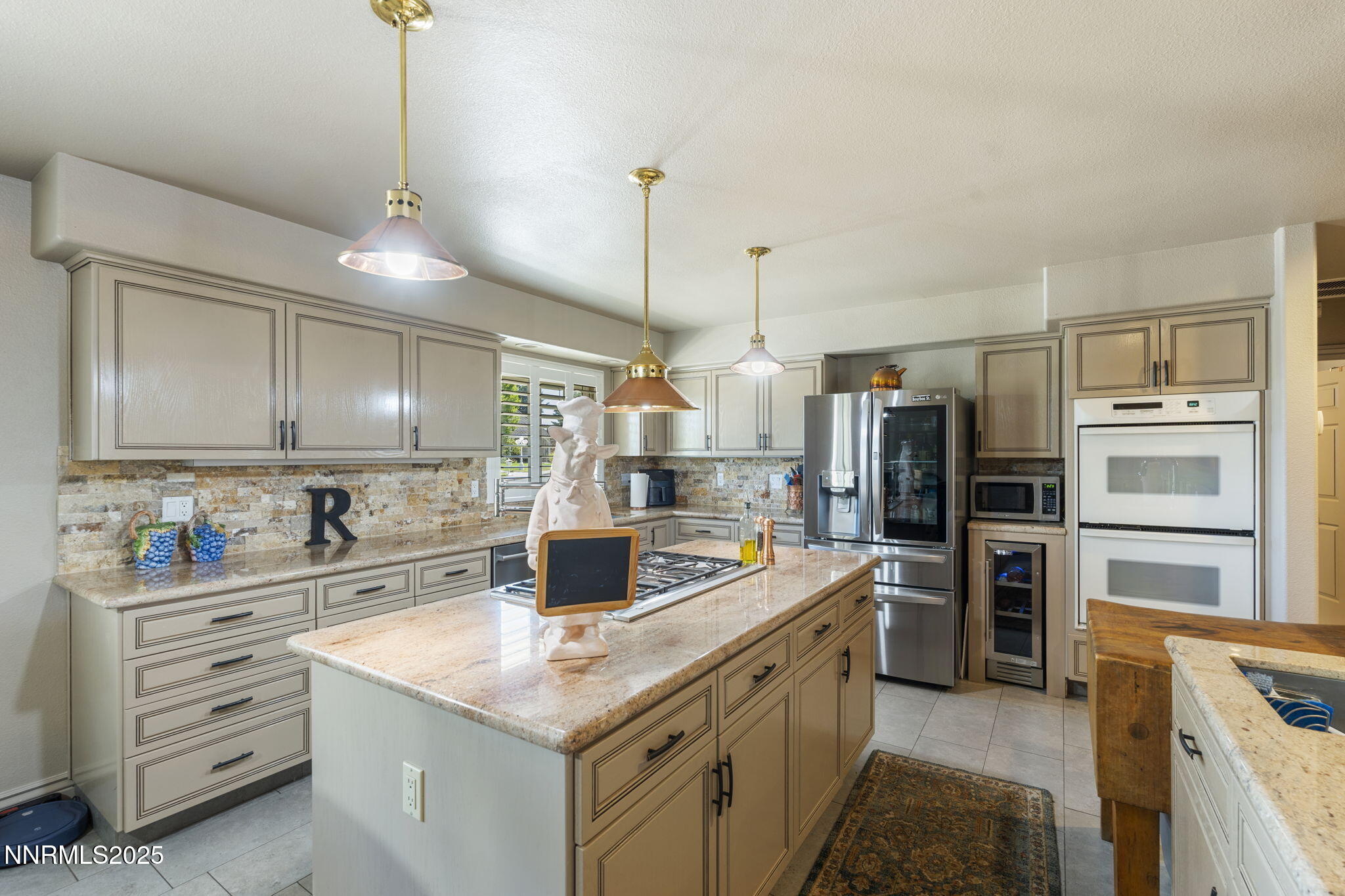 2410 Dublin Court