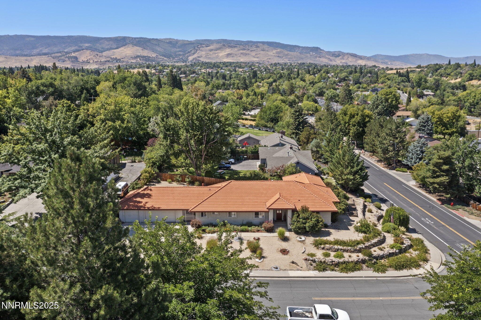2410 Dublin Court